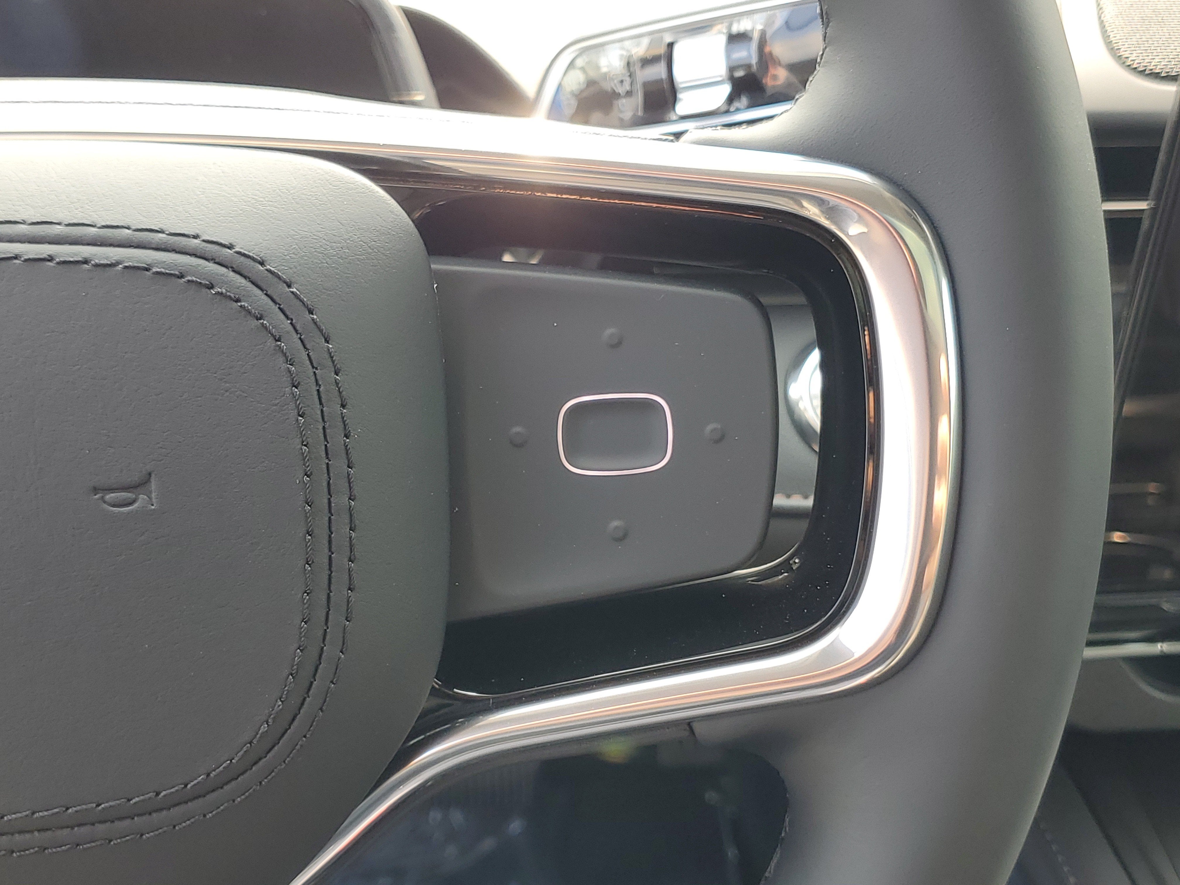 2026 Lincoln Nautilus Premiere Hybrid