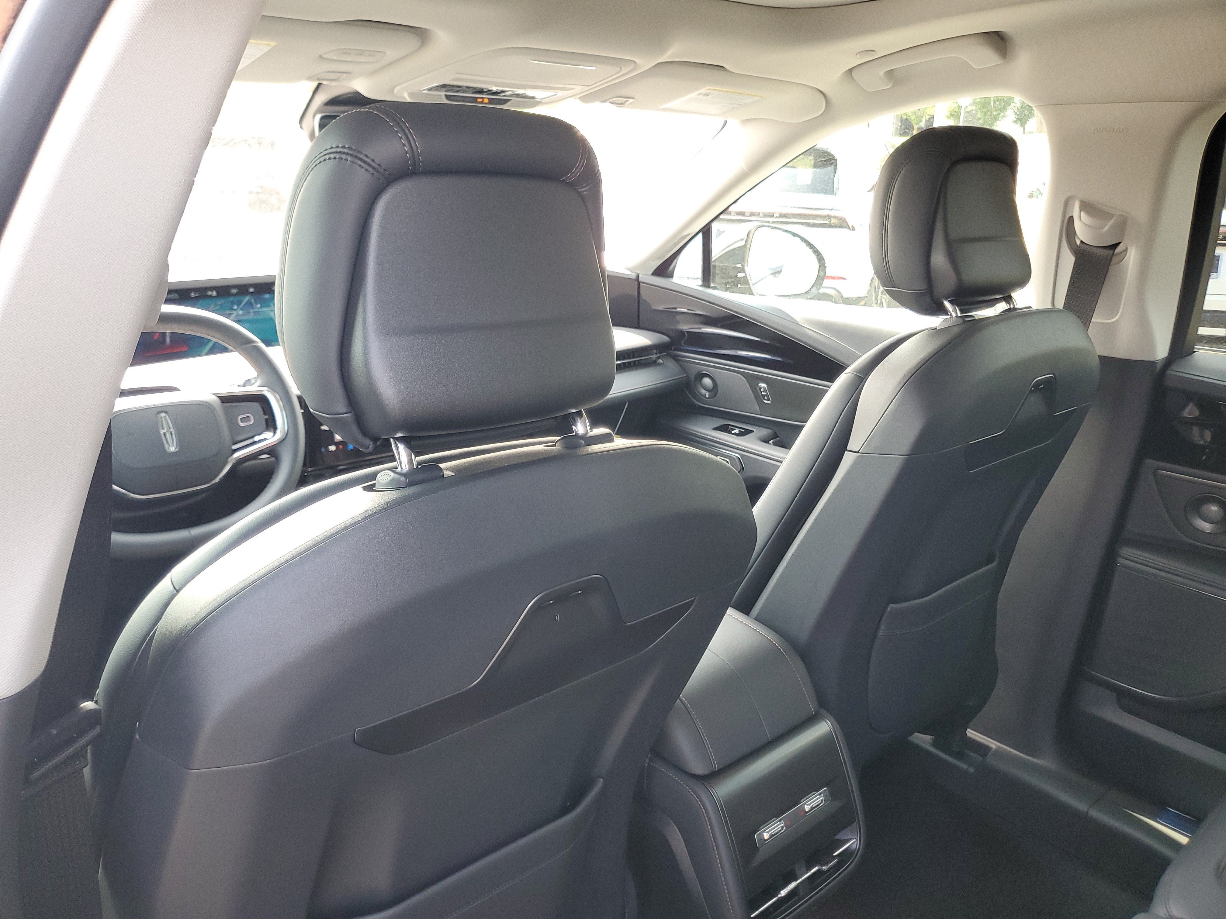 2026 Lincoln Nautilus Premiere Hybrid