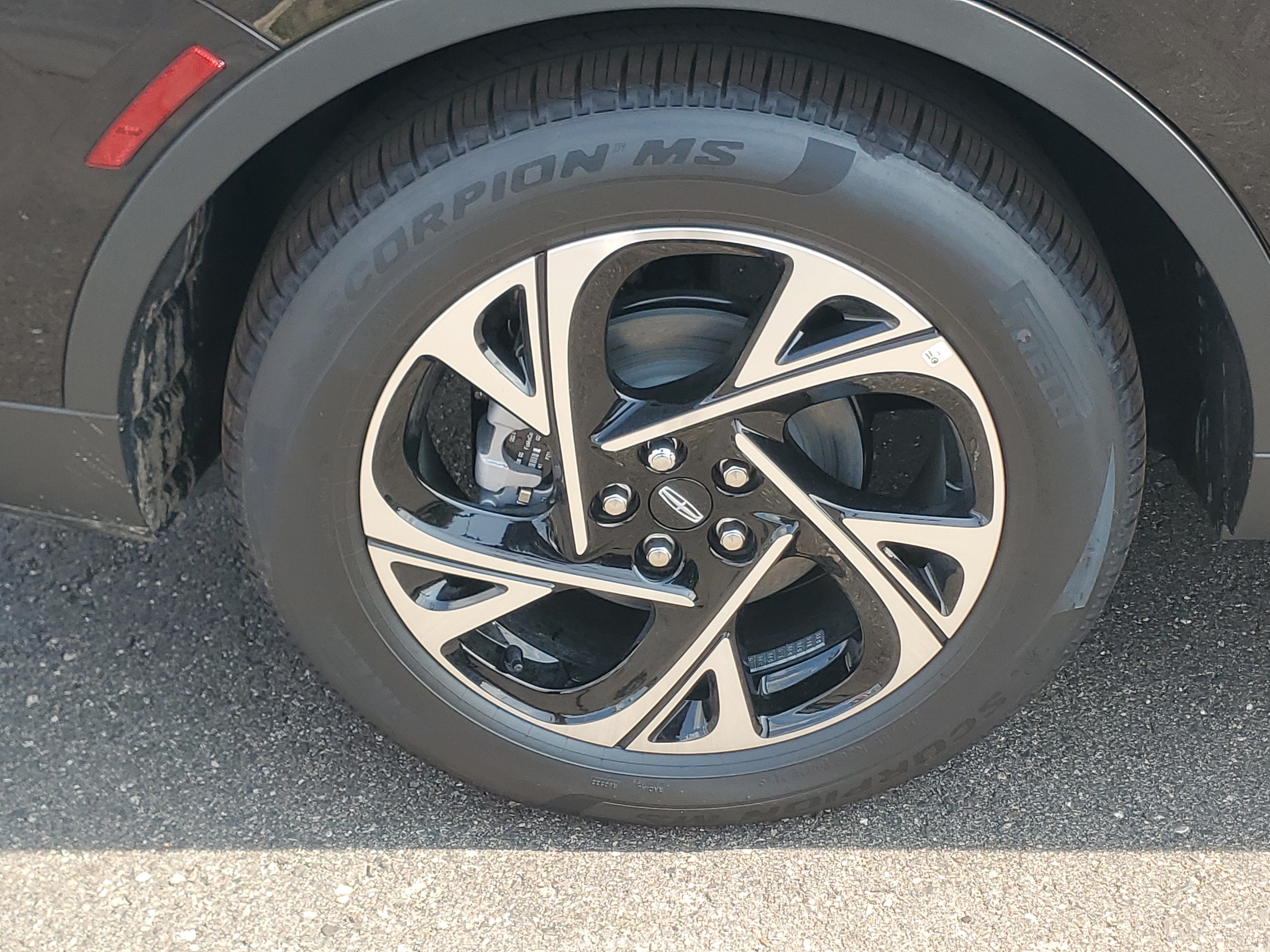 2026 Lincoln Nautilus Premiere Hybrid