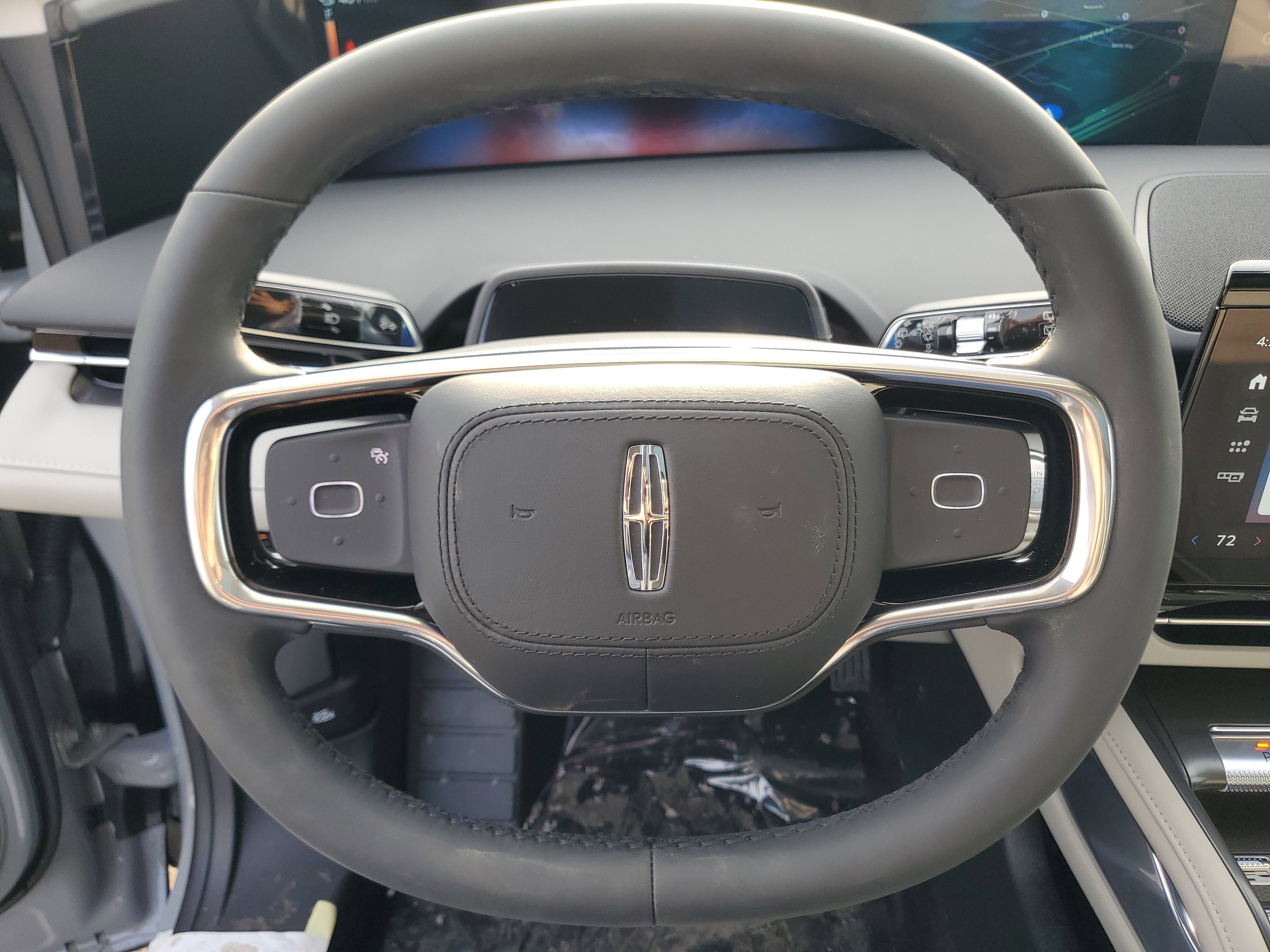 2026 Lincoln Nautilus Premiere Hybrid