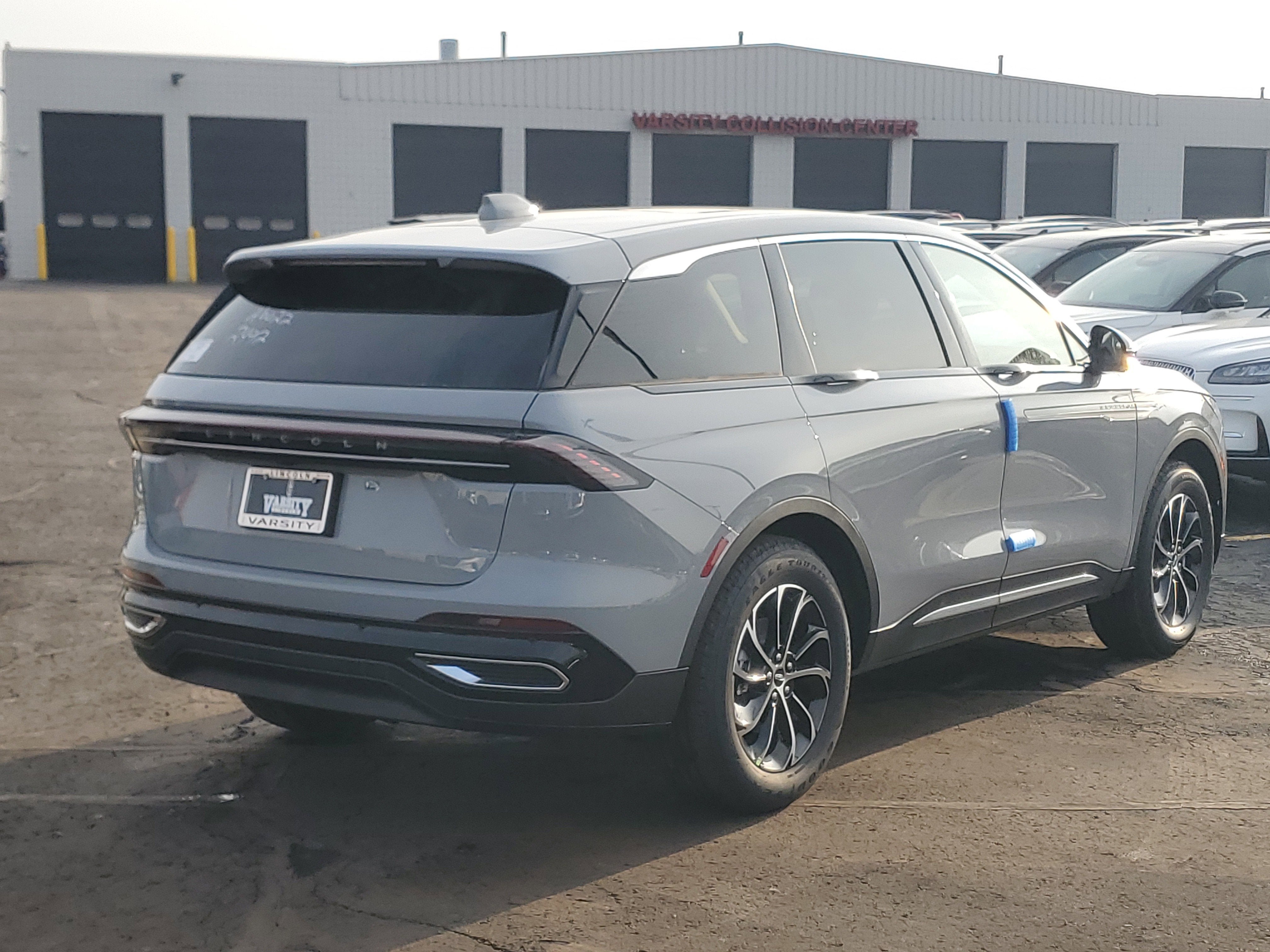 2026 Lincoln Nautilus Premiere Hybrid