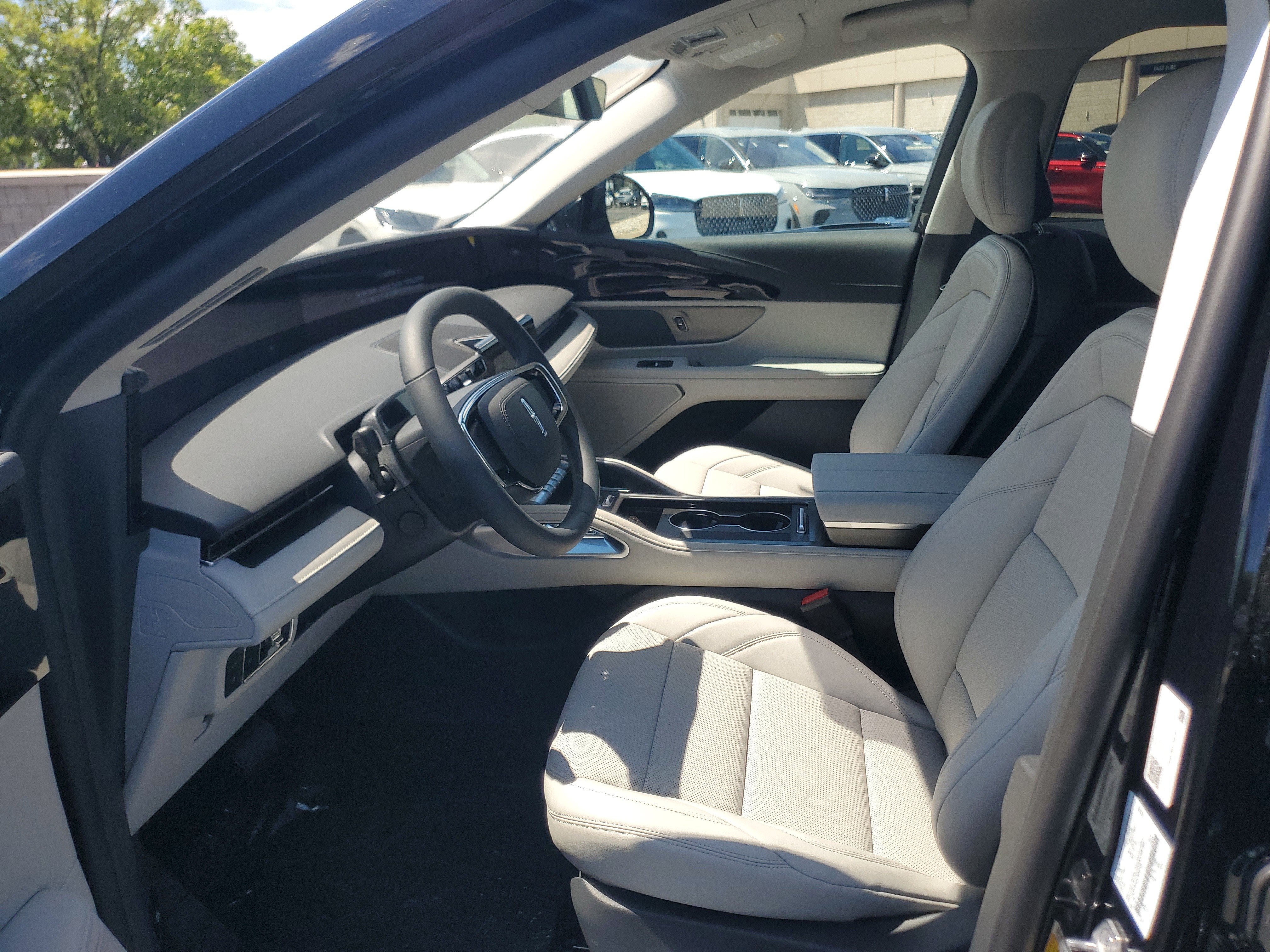 2026 Lincoln Nautilus Premiere Hybrid