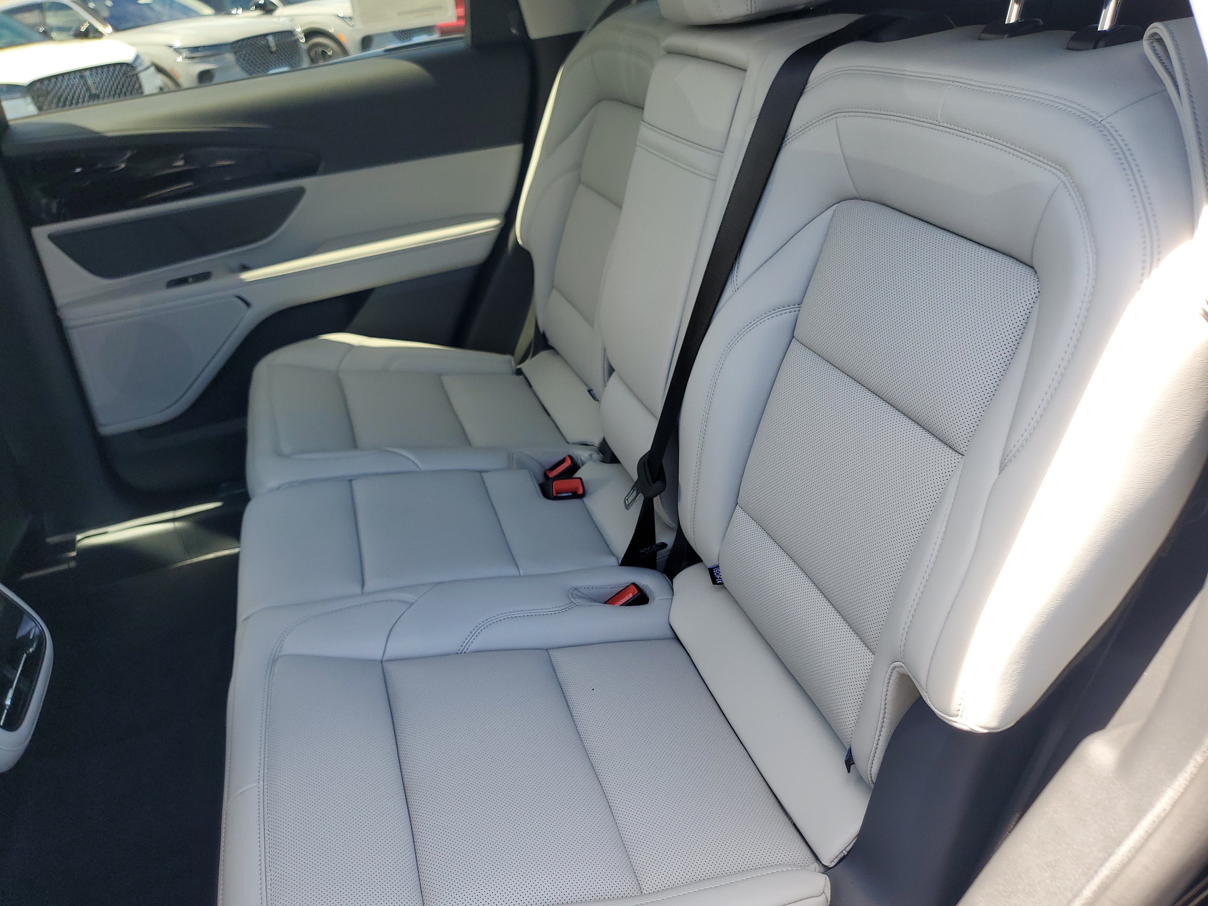 2026 Lincoln Nautilus Premiere Hybrid