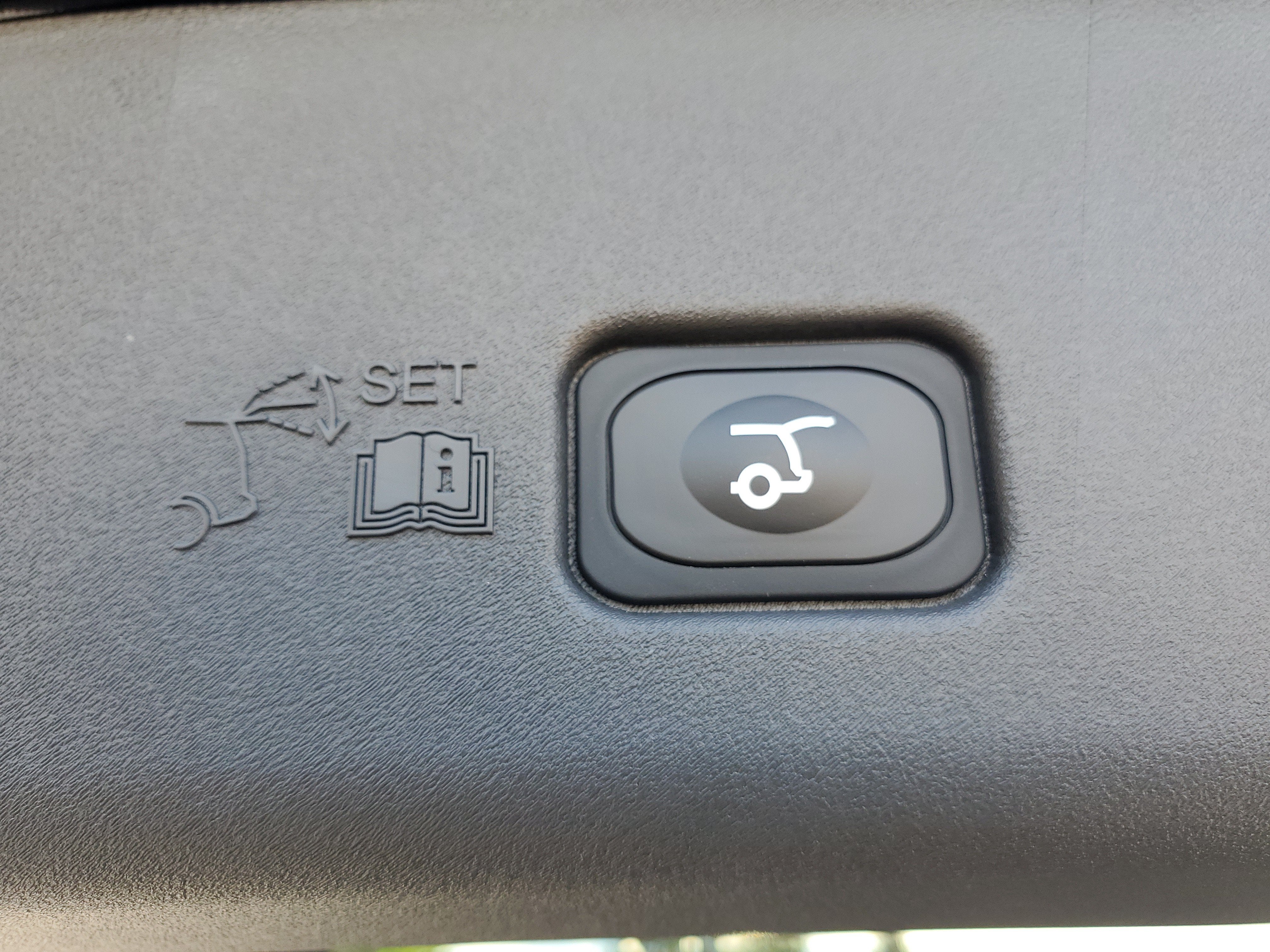 2026 Lincoln Nautilus Premiere Hybrid