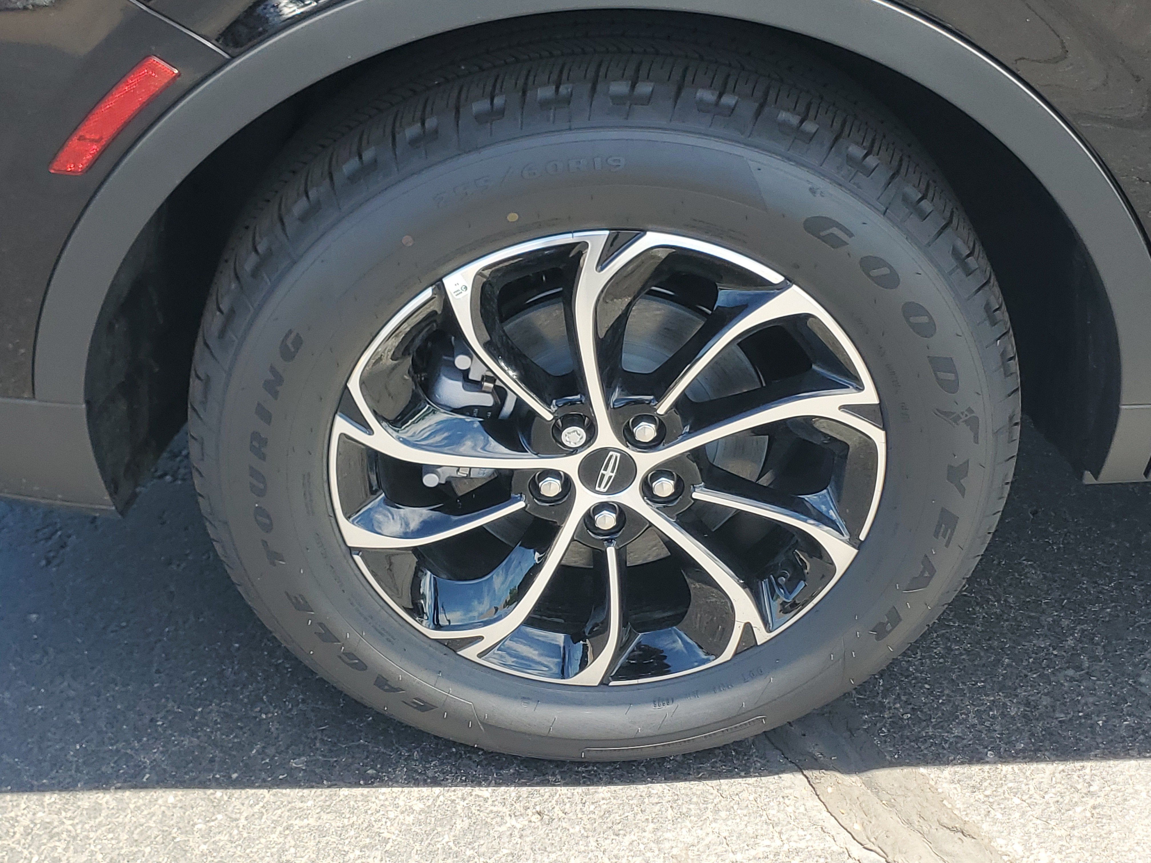 2026 Lincoln Nautilus Premiere Hybrid