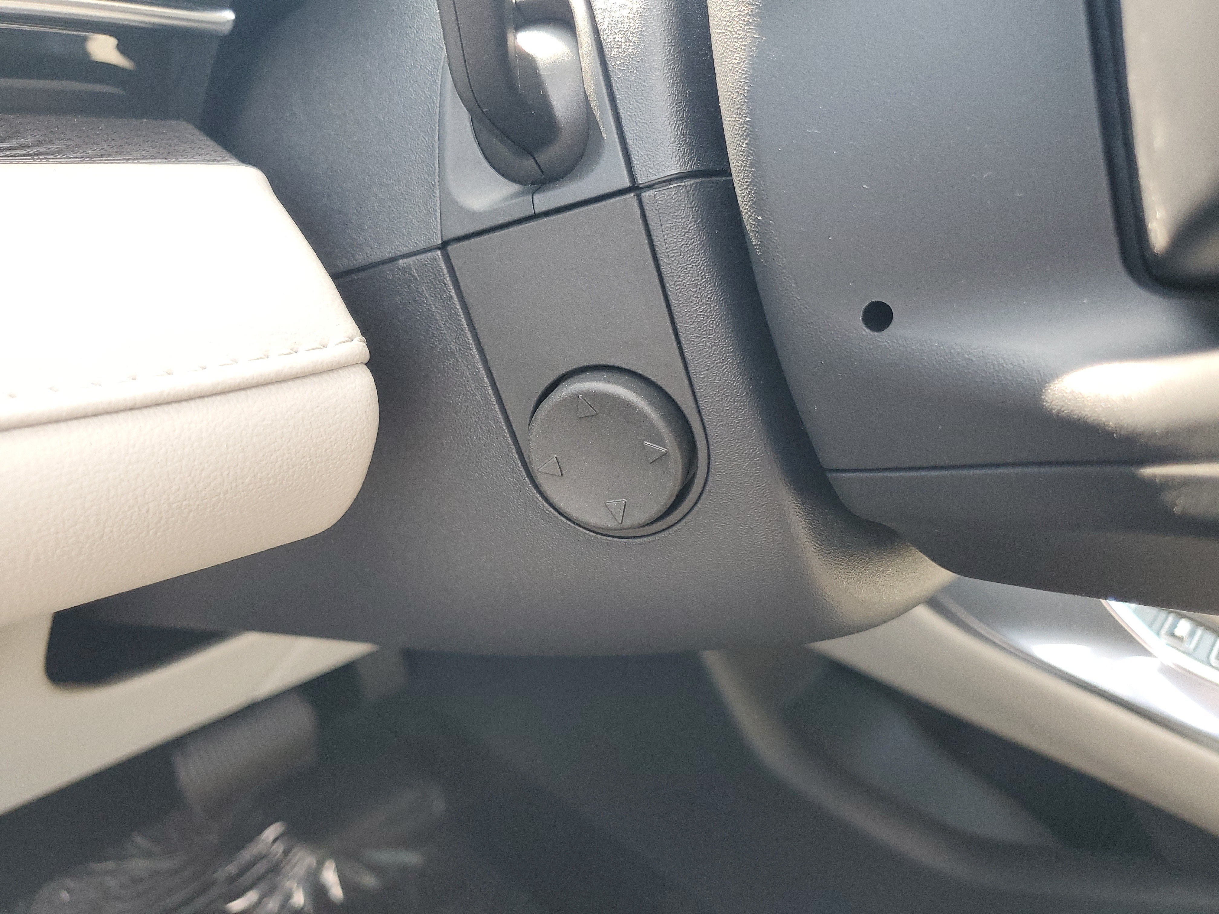 2026 Lincoln Nautilus Premiere Hybrid
