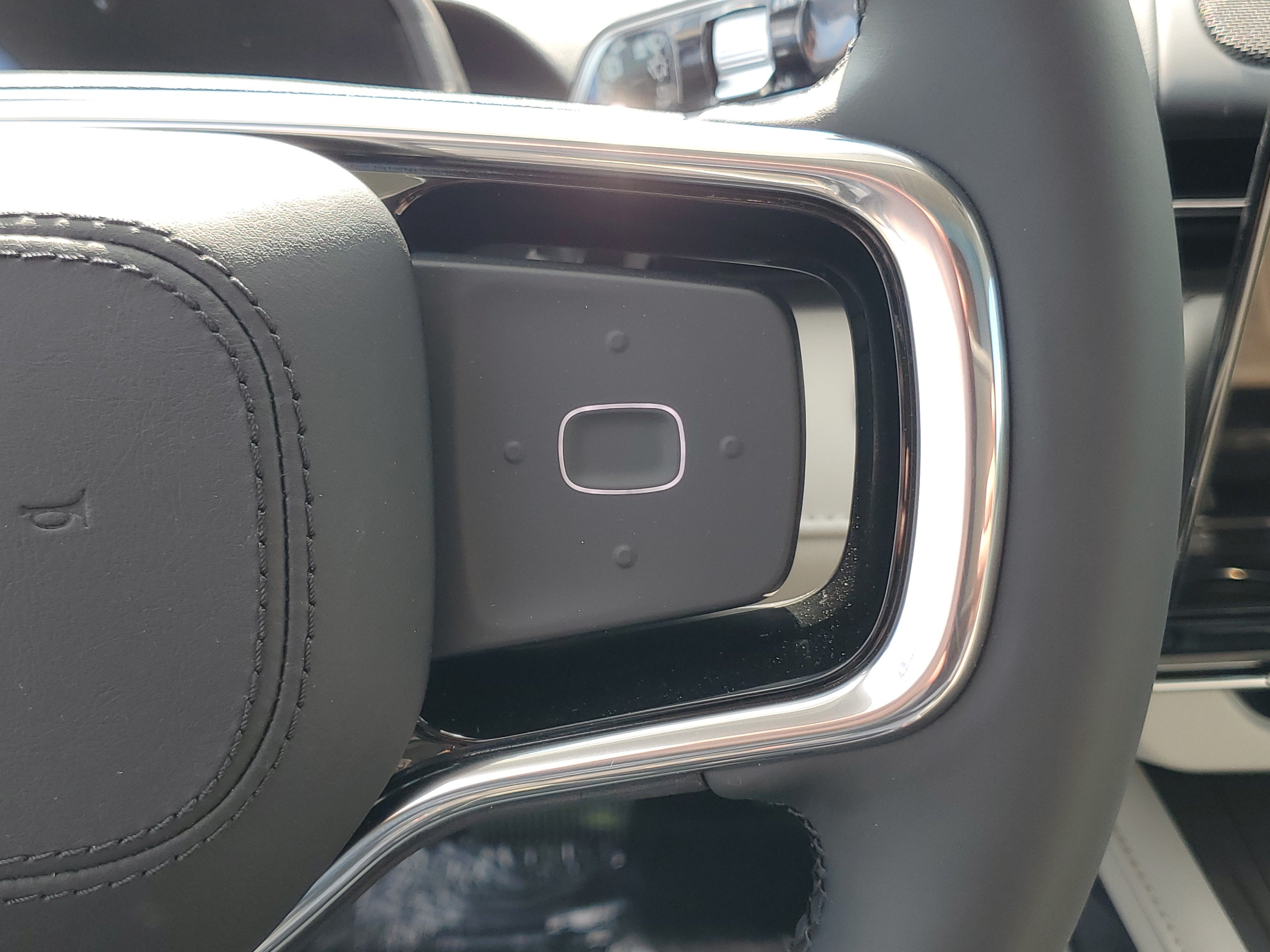 2026 Lincoln Nautilus Premiere Hybrid