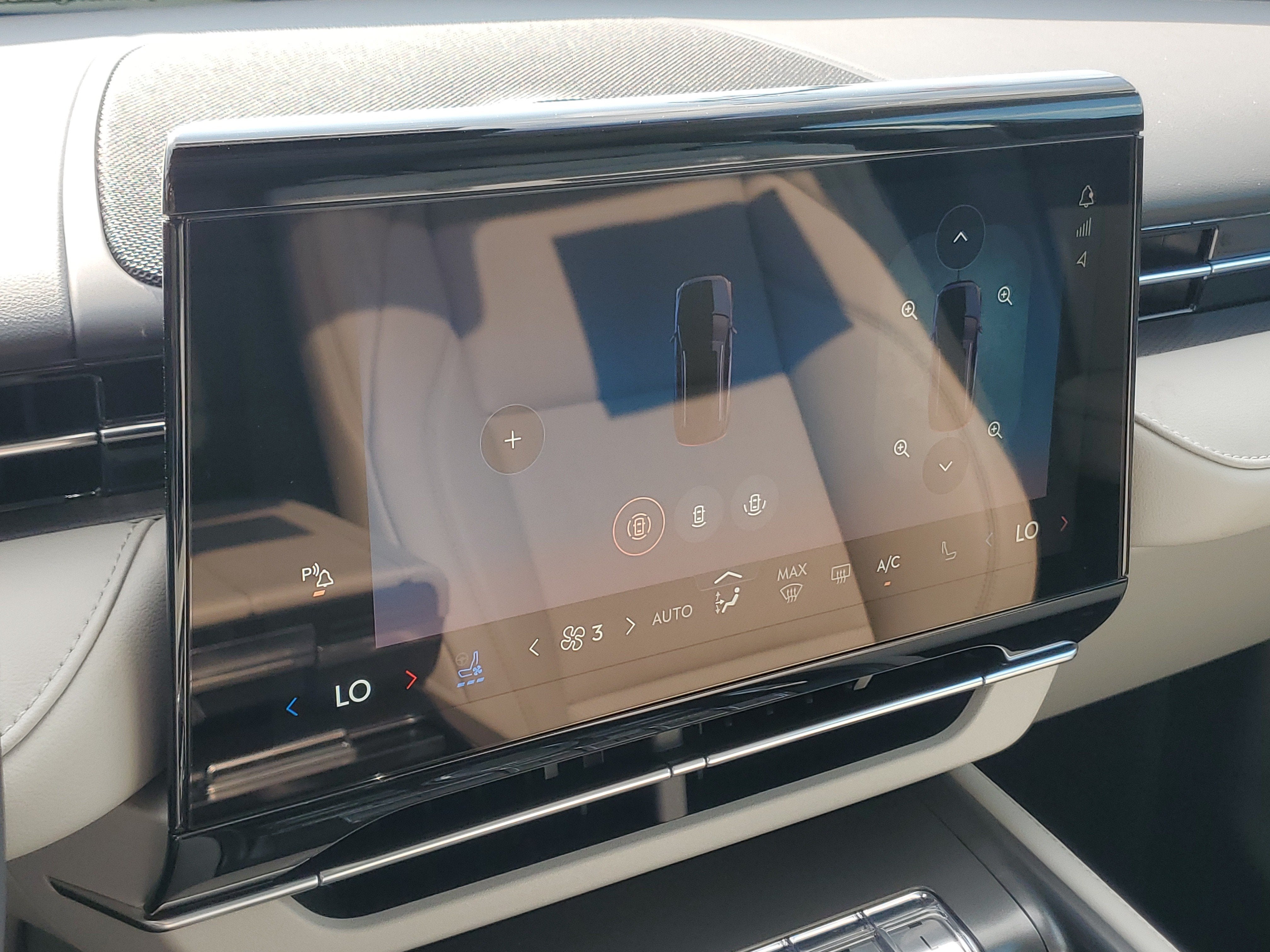 2026 Lincoln Nautilus Premiere Hybrid
