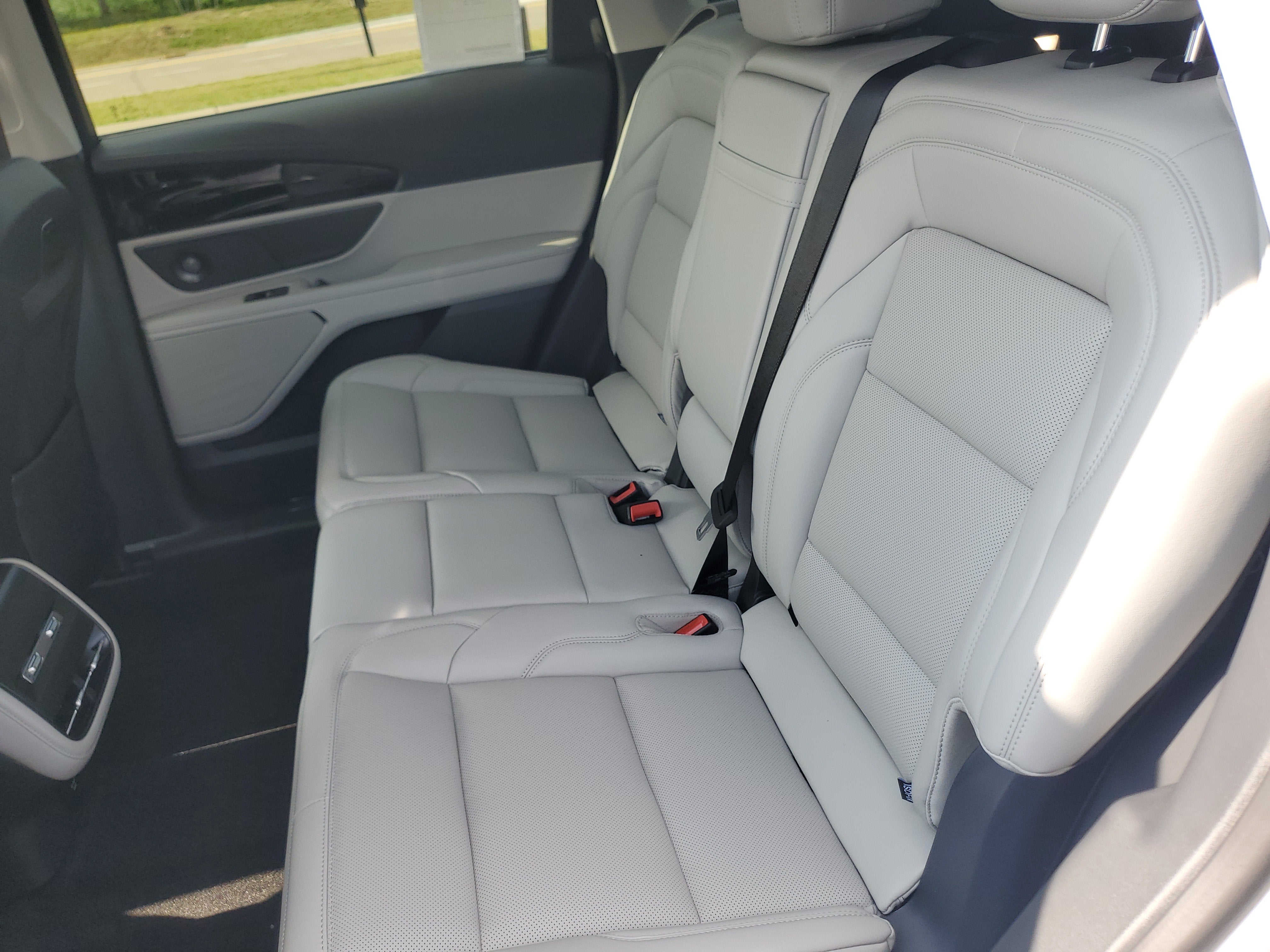 2026 Lincoln Nautilus Premiere Hybrid