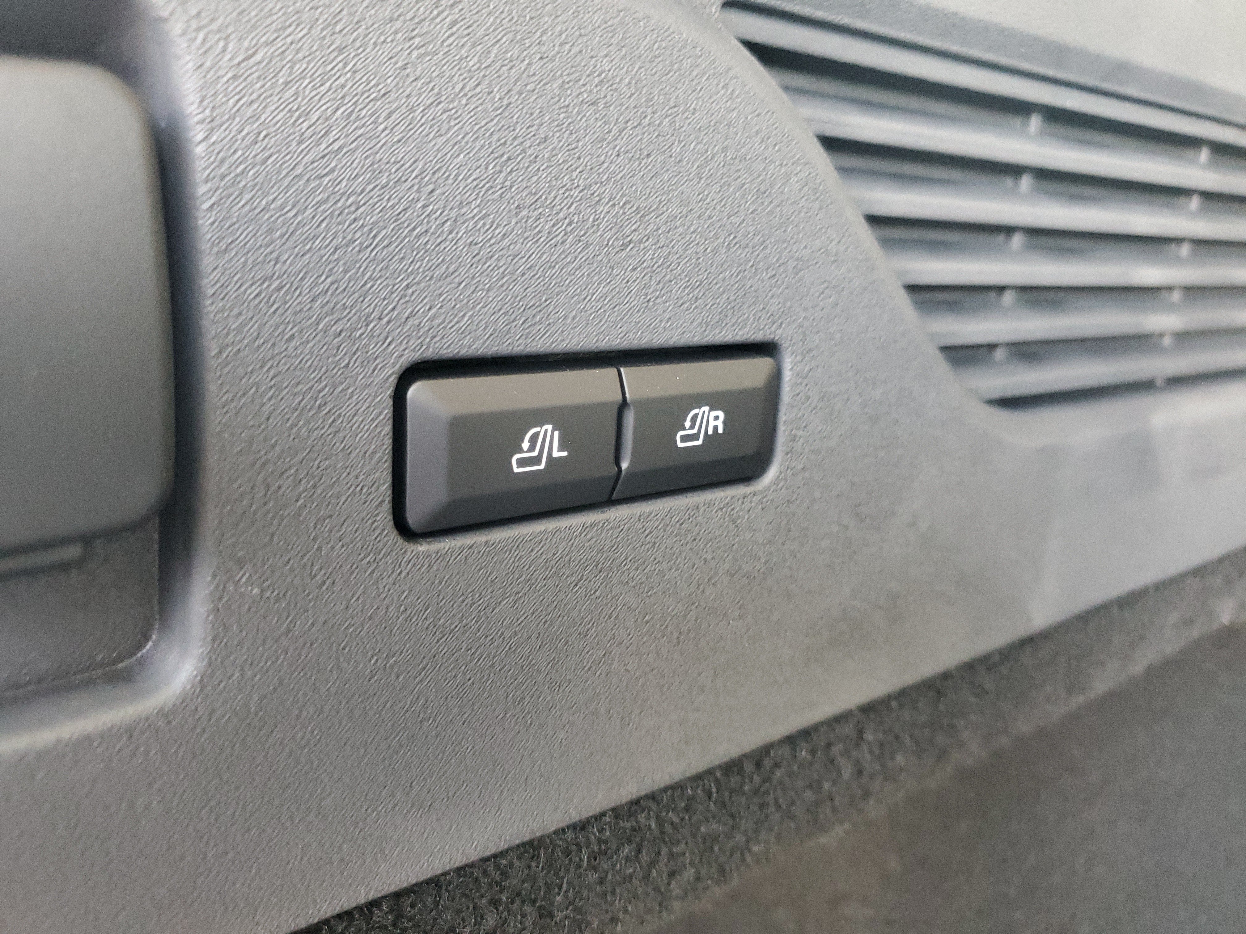 2026 Lincoln Nautilus Premiere Hybrid