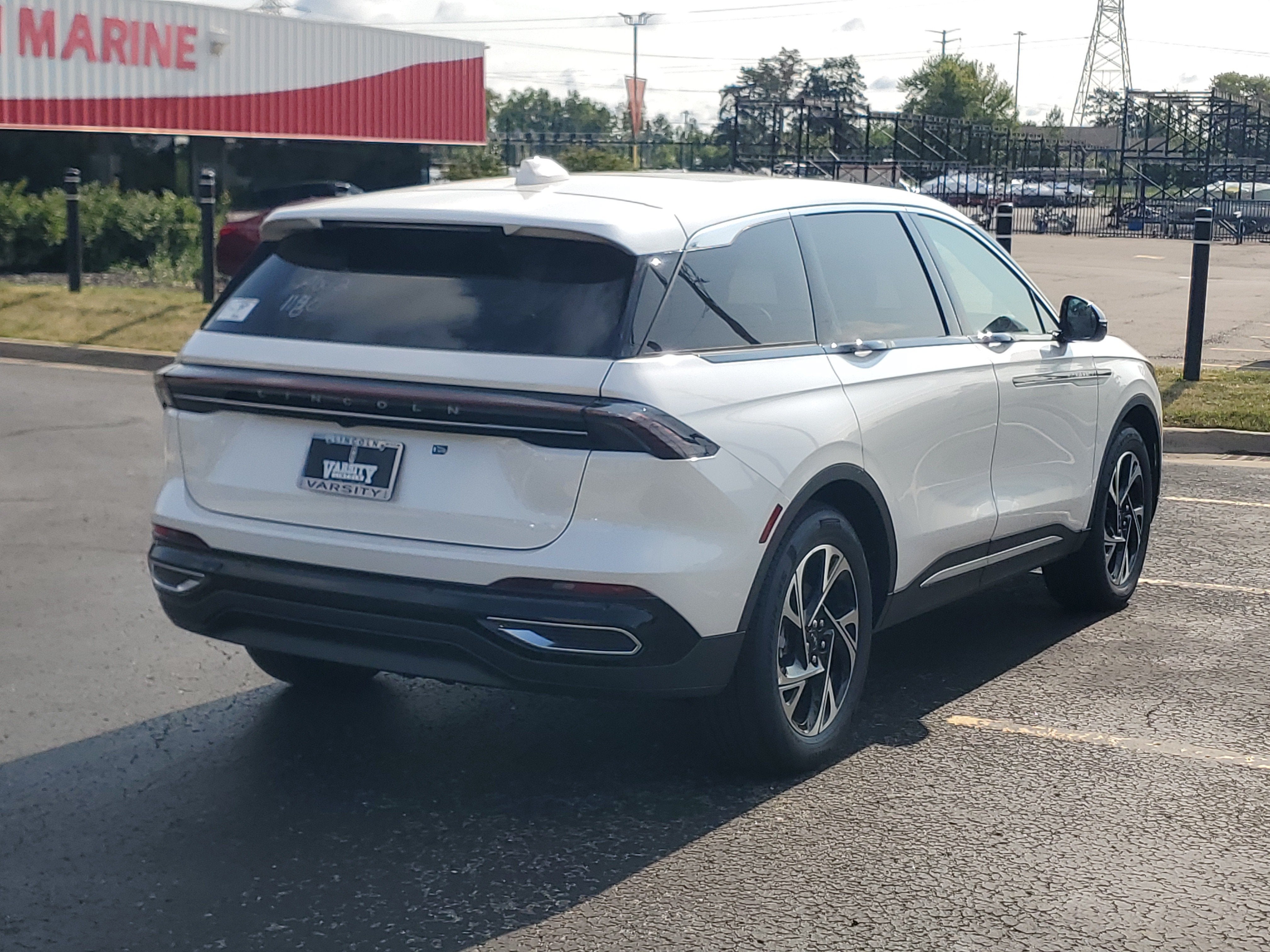 2026 Lincoln Nautilus Premiere Hybrid