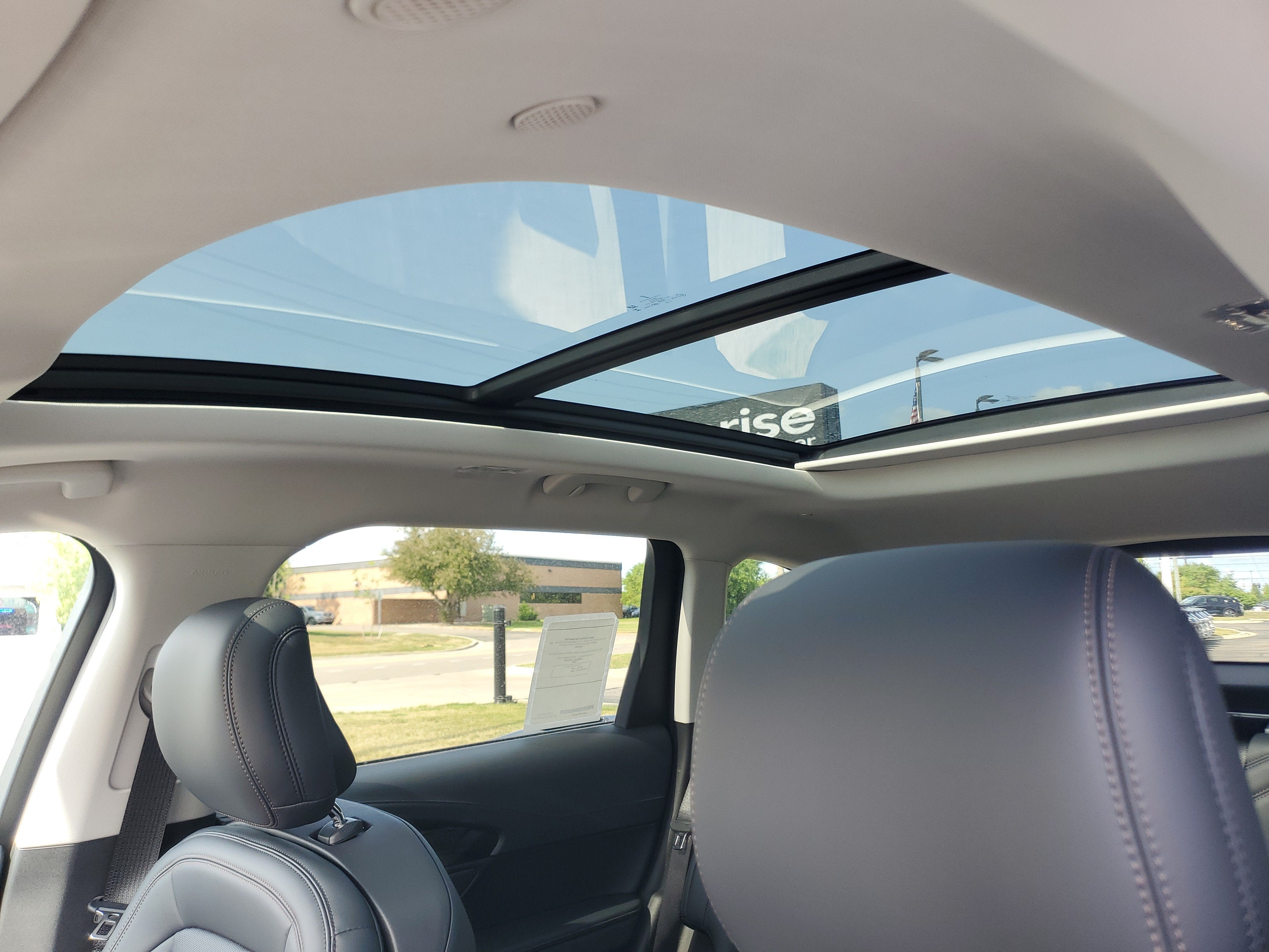 2026 Lincoln Nautilus Premiere Hybrid