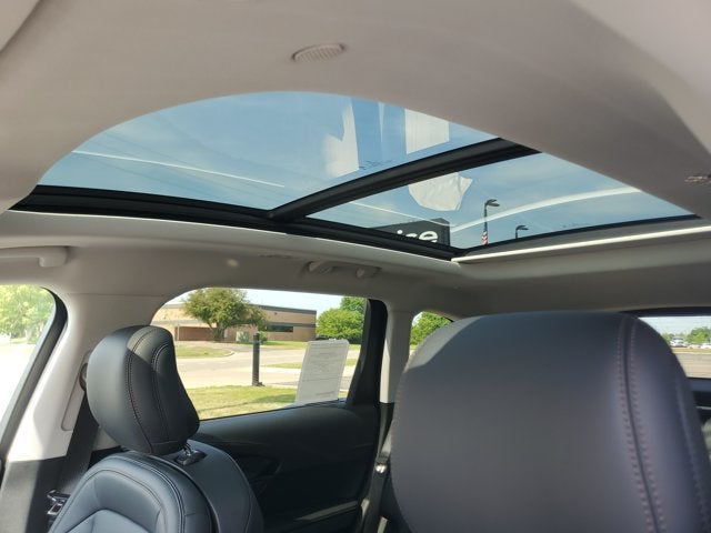 2026 Lincoln Nautilus Premiere Hybrid