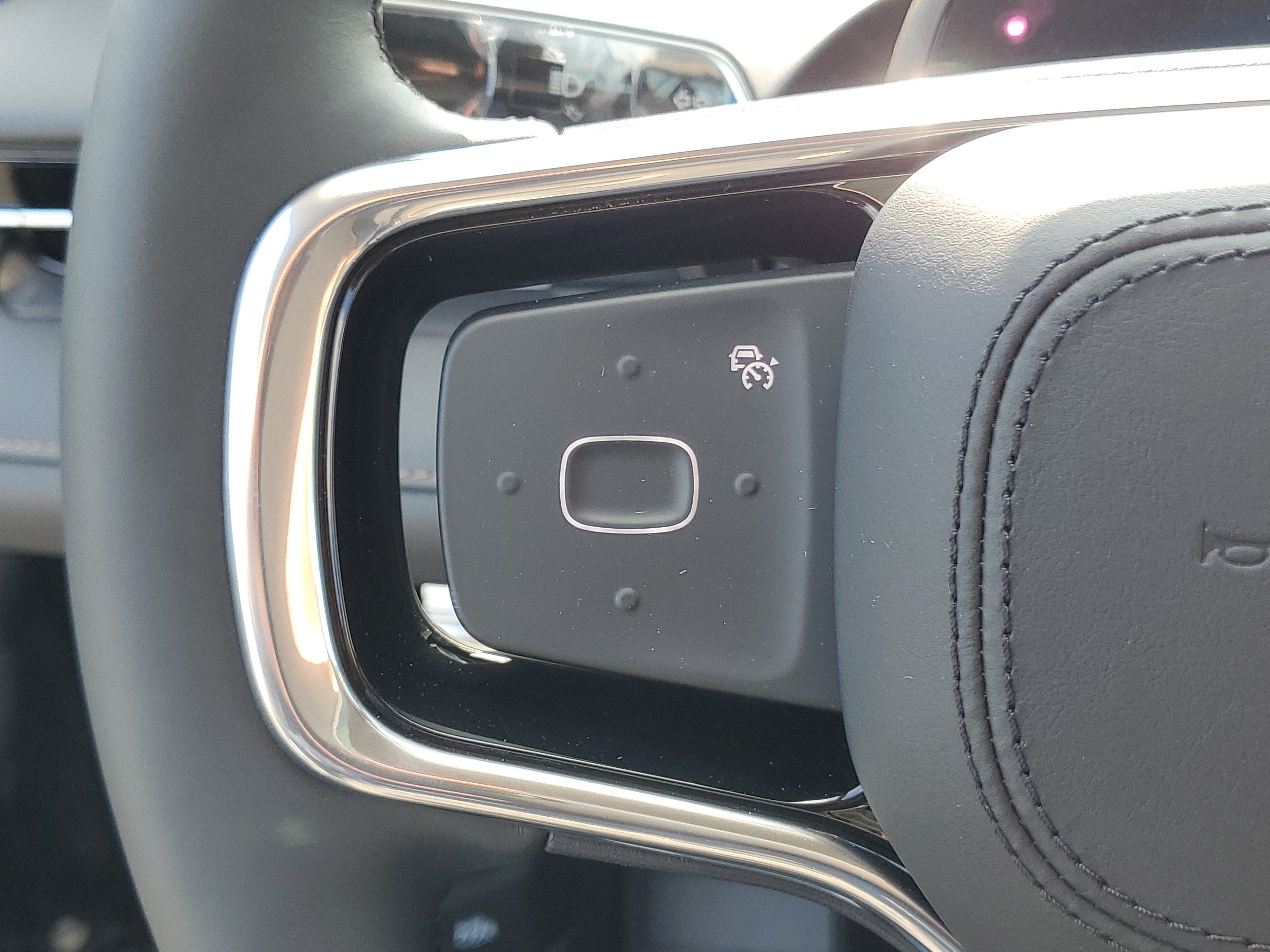 2026 Lincoln Nautilus Premiere Hybrid