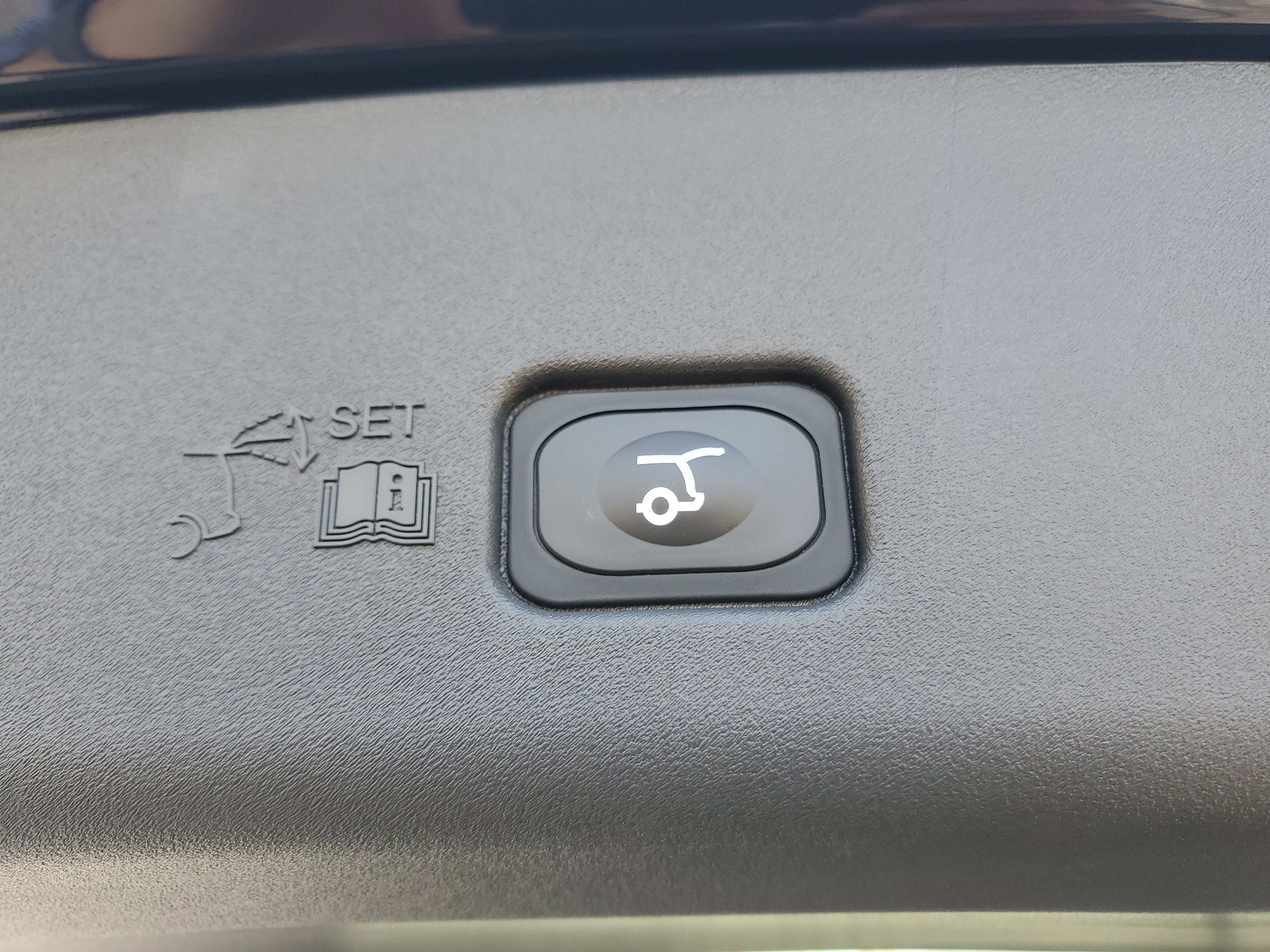 2026 Lincoln Nautilus Premiere Hybrid