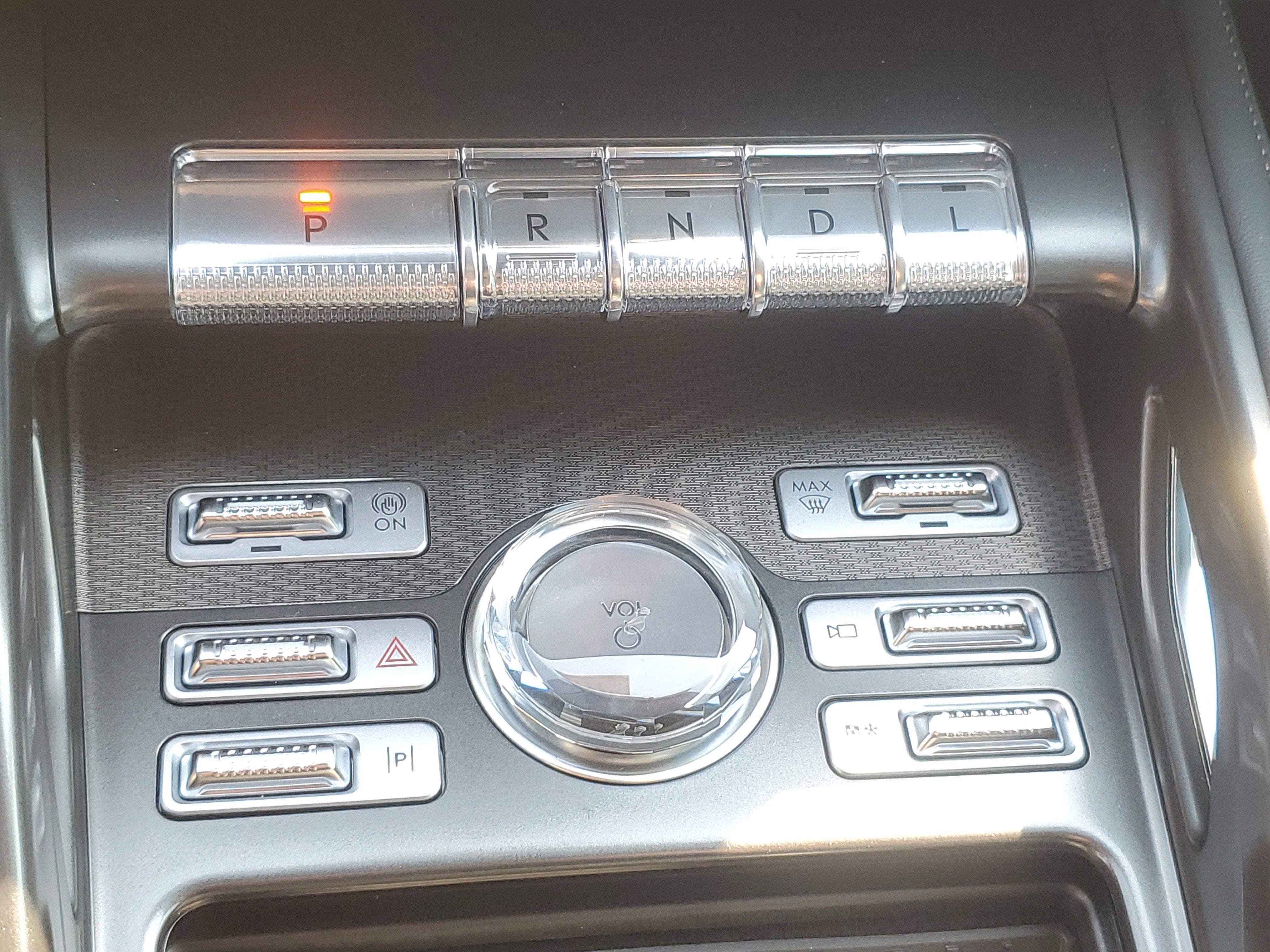 2026 Lincoln Nautilus Premiere Hybrid