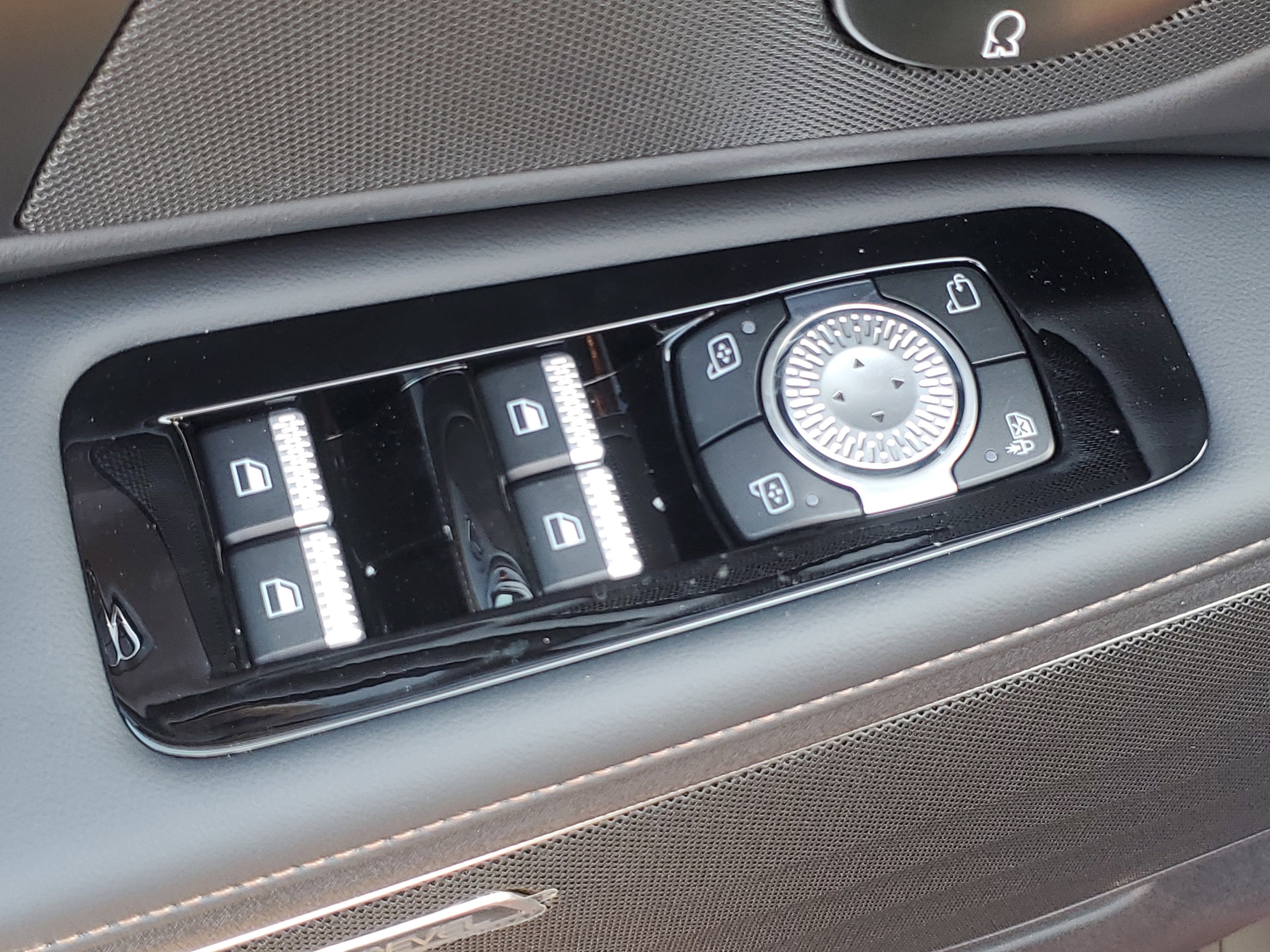 2026 Lincoln Nautilus Premiere Hybrid