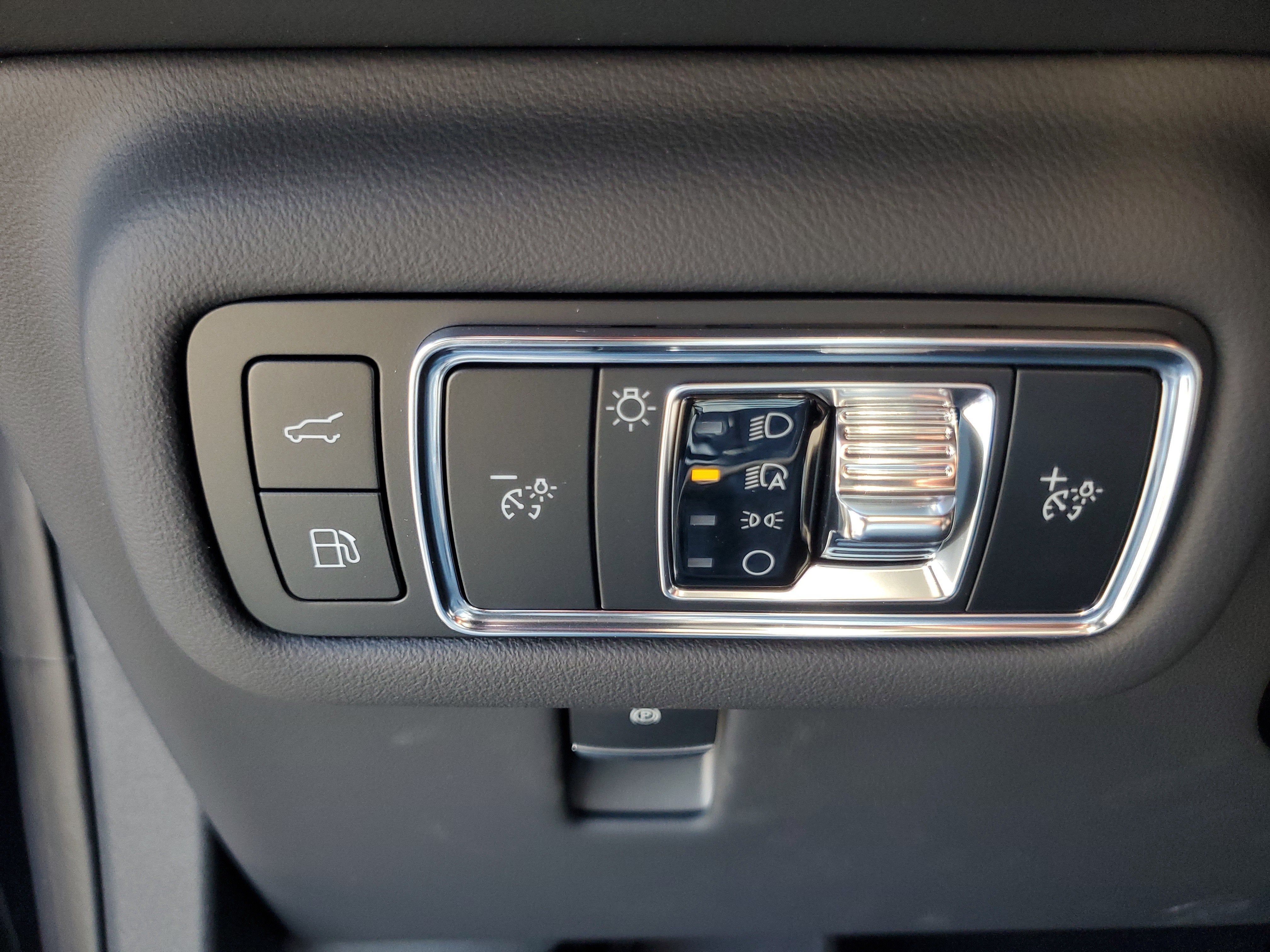 2026 Lincoln Nautilus Premiere Hybrid