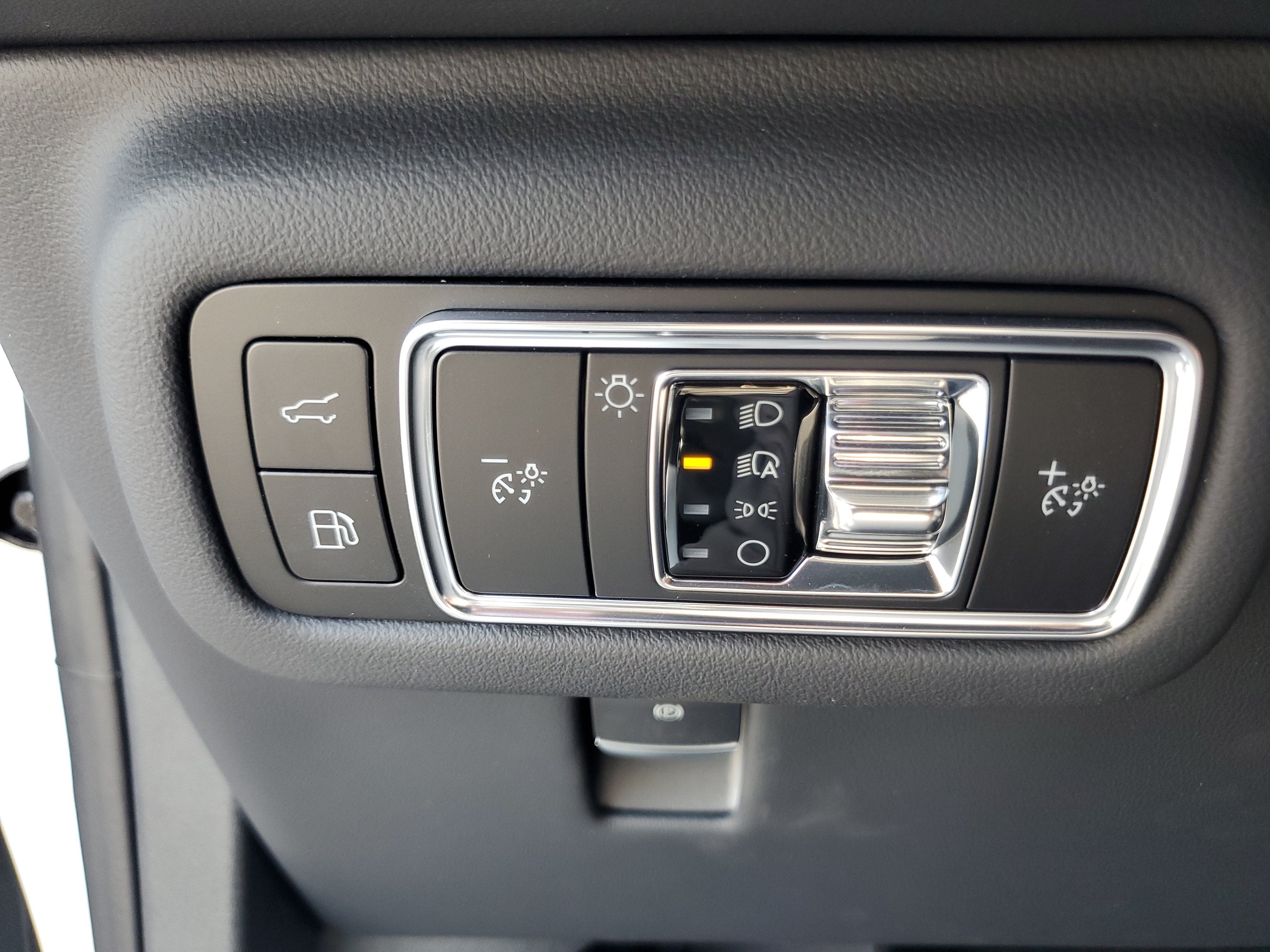 2026 Lincoln Nautilus Premiere Hybrid