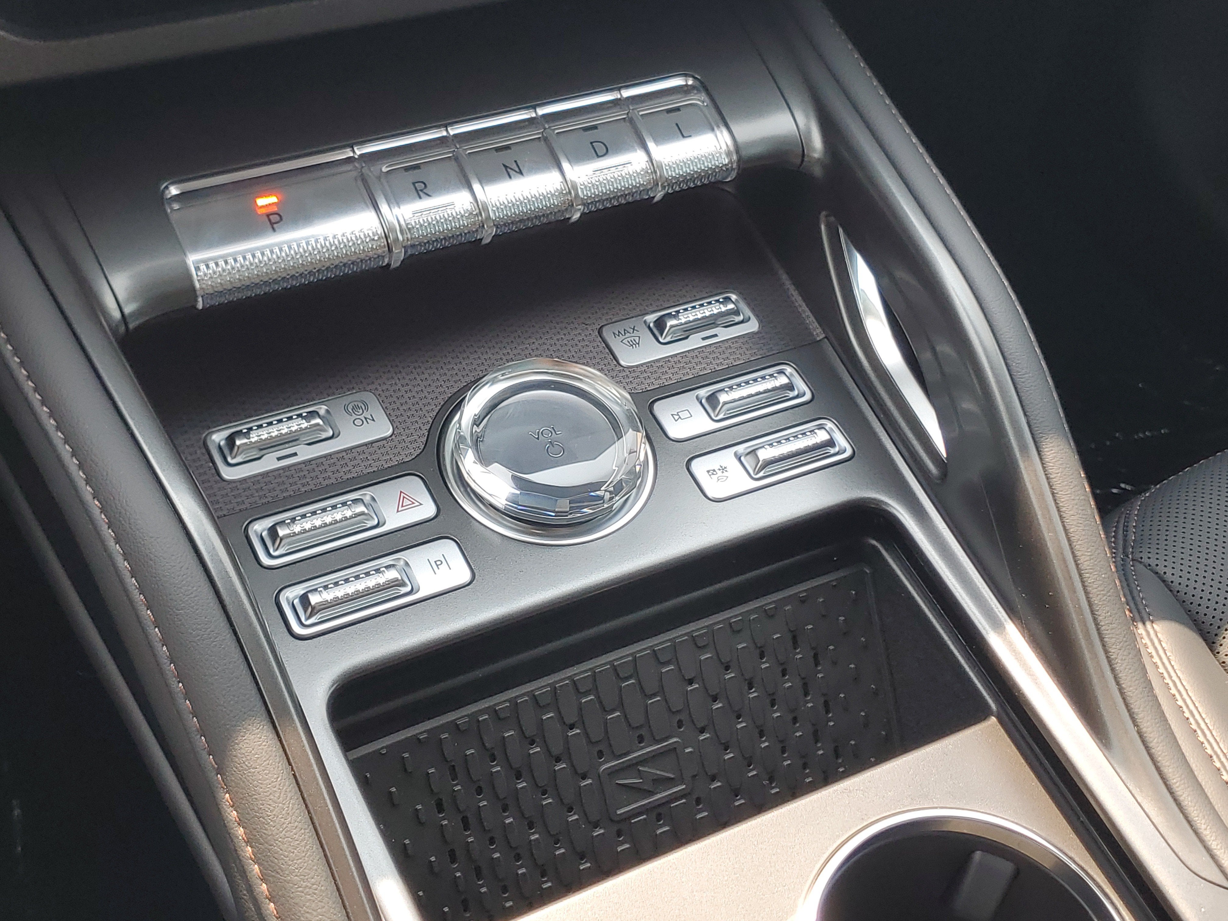 2026 Lincoln Nautilus Premiere Hybrid