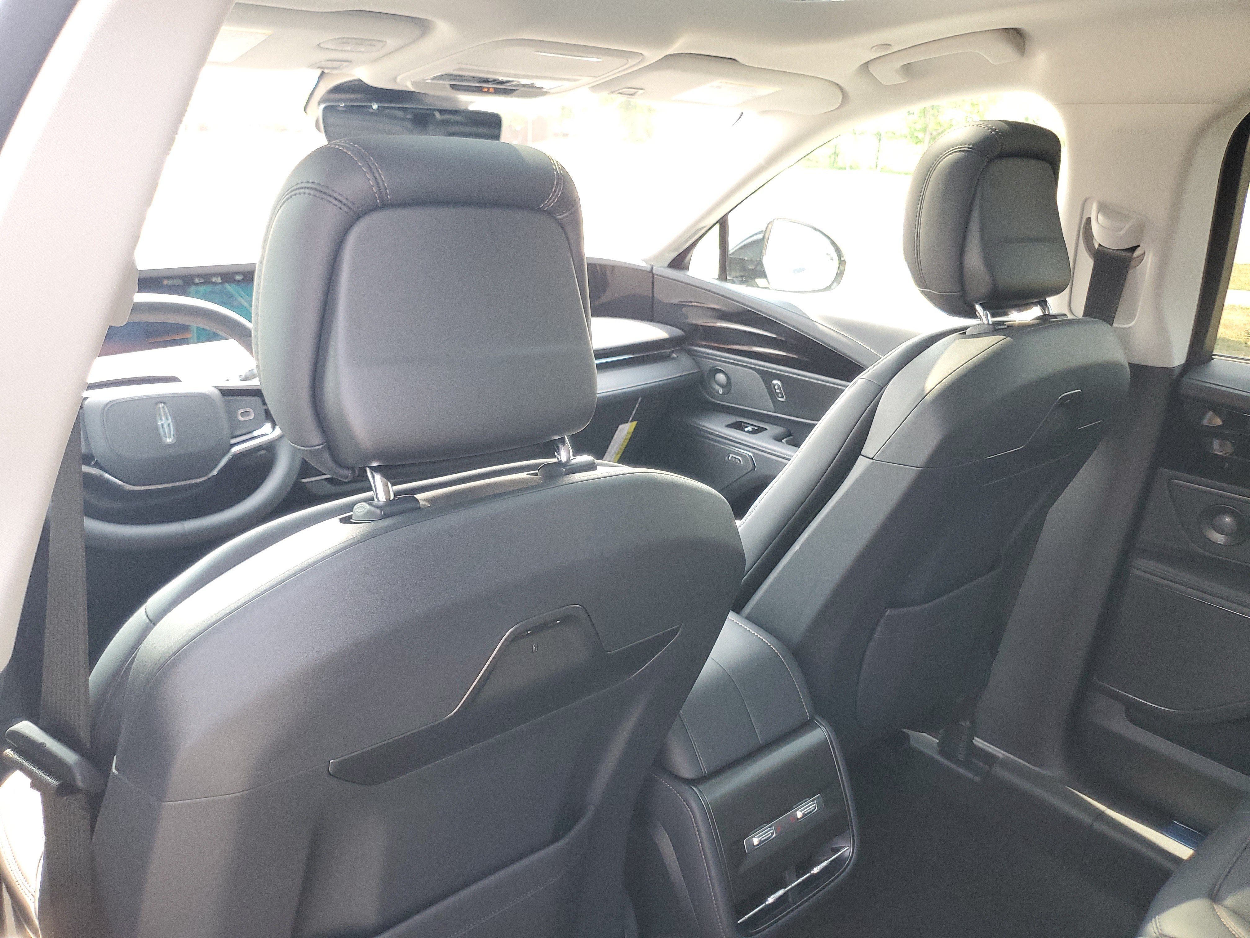 2026 Lincoln Nautilus Premiere Hybrid