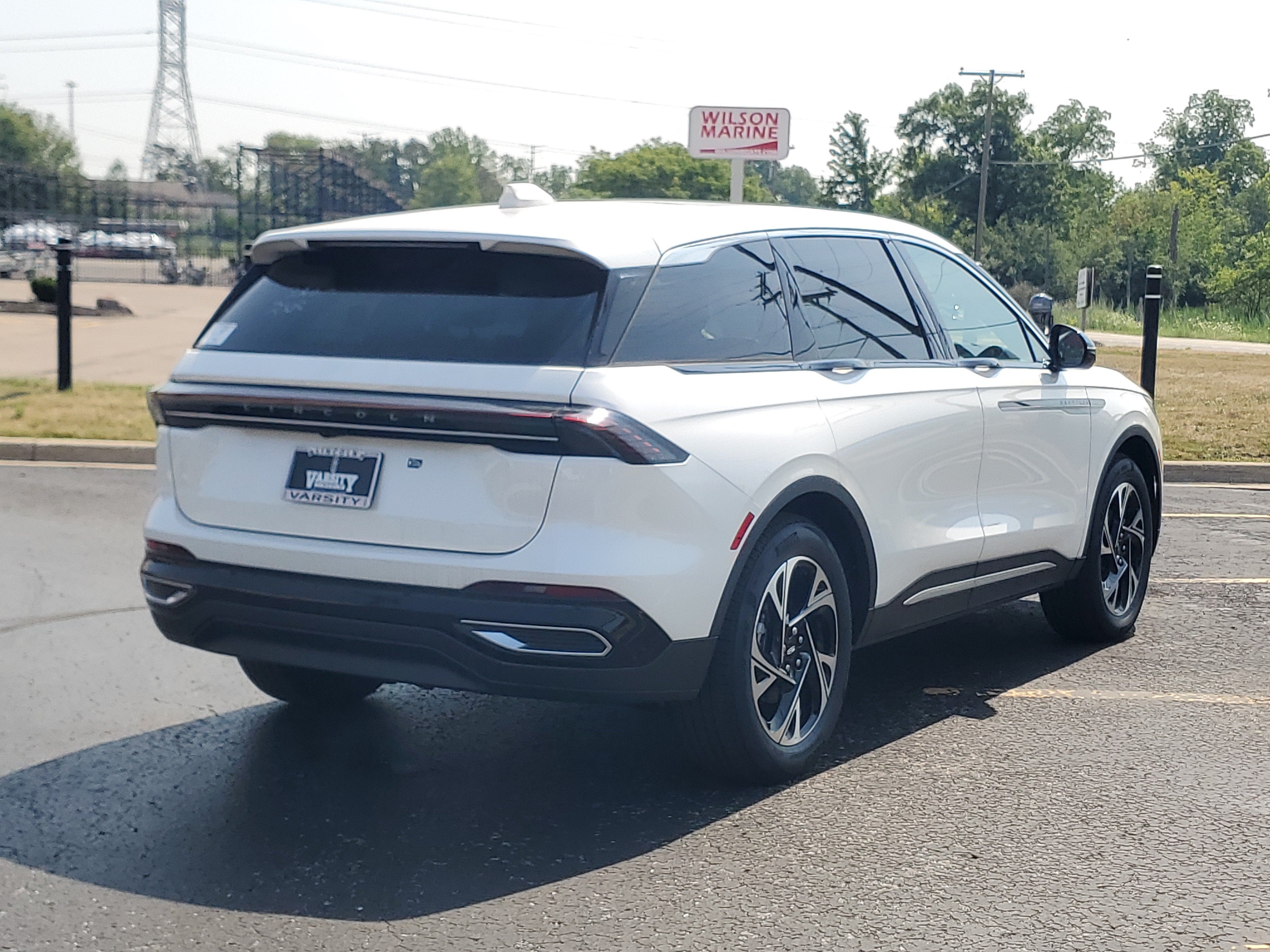2026 Lincoln Nautilus Premiere Hybrid