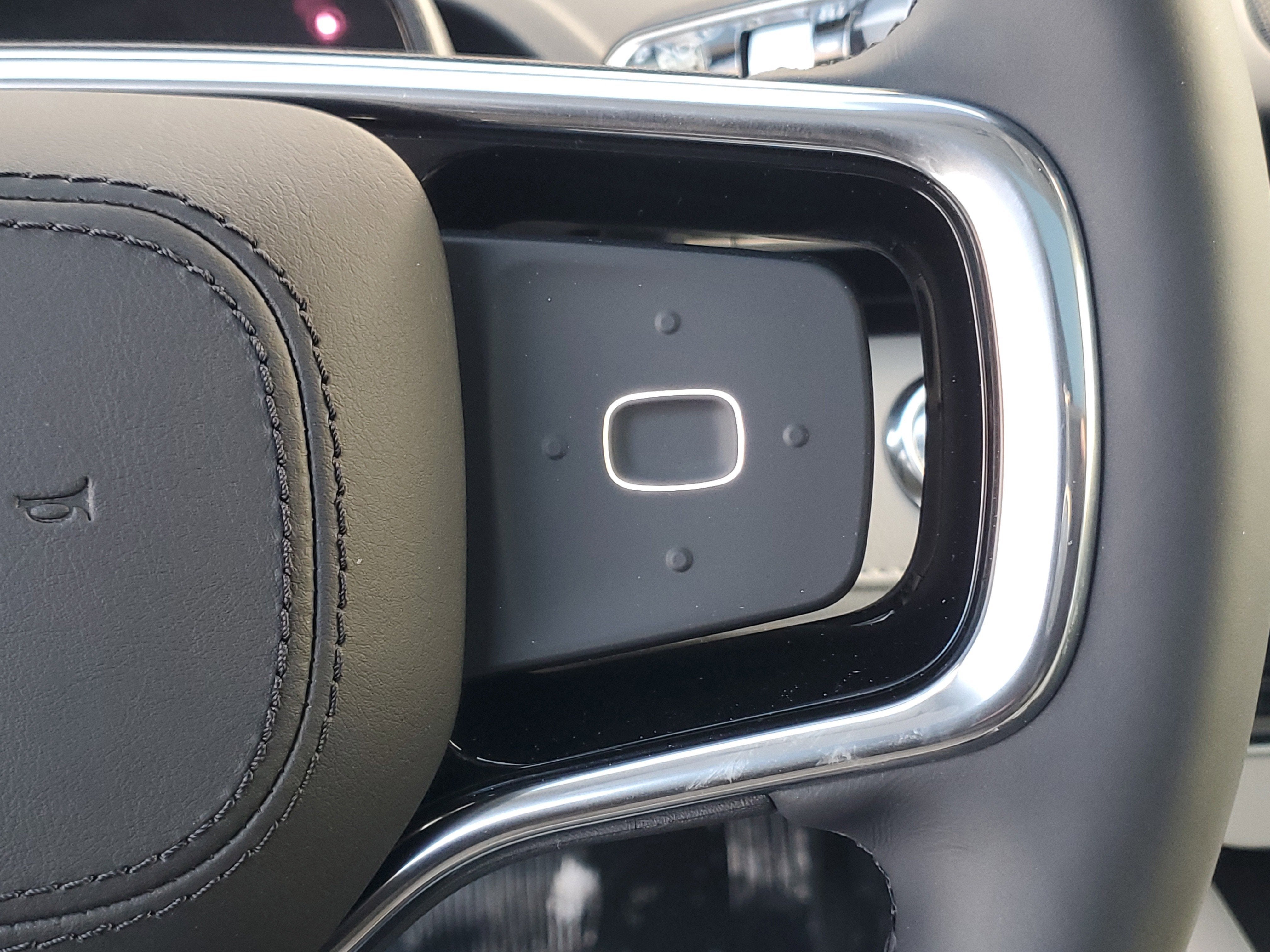 2026 Lincoln Nautilus Reserve Hybrid