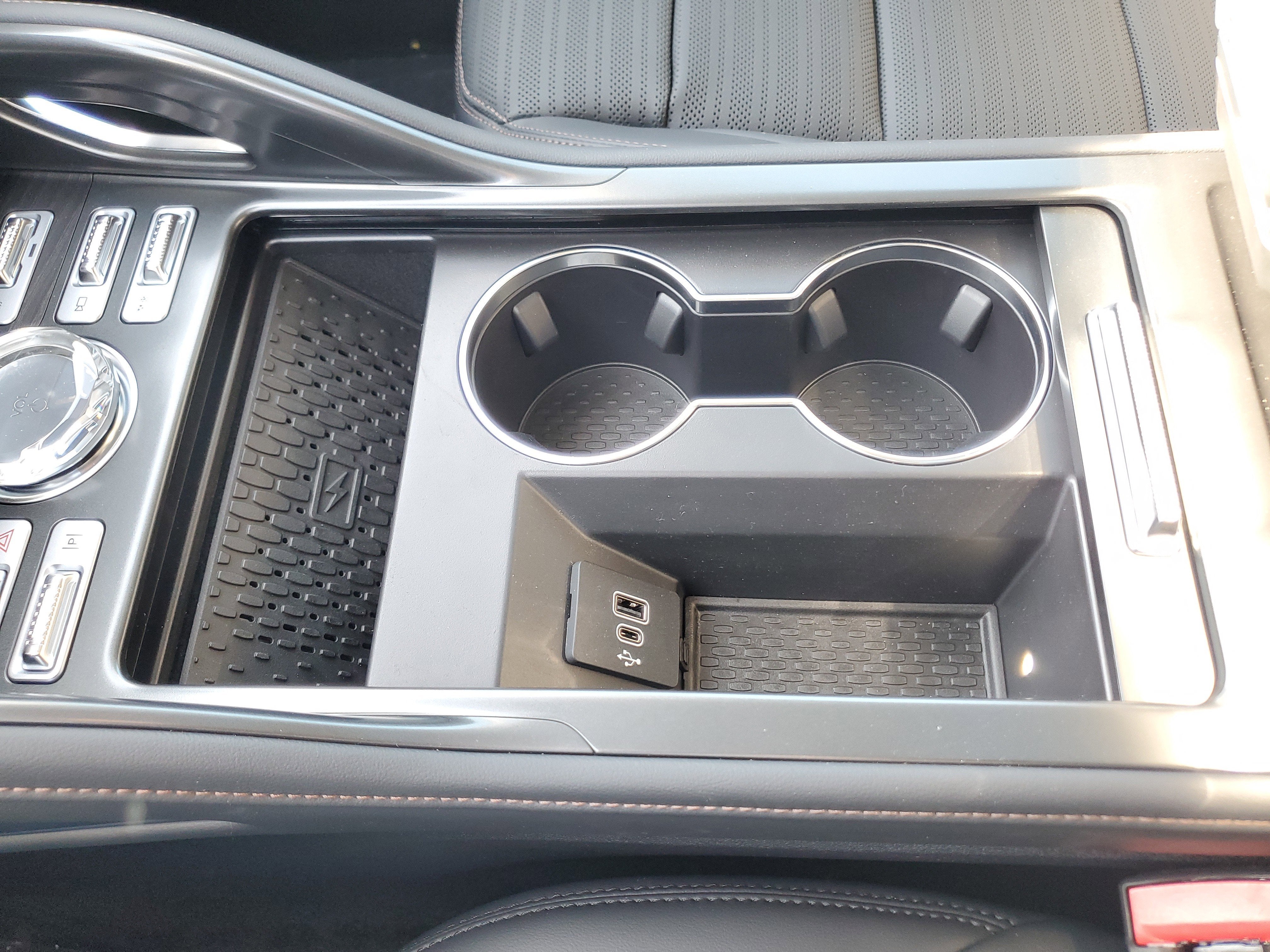 2026 Lincoln Nautilus Reserve Hybrid