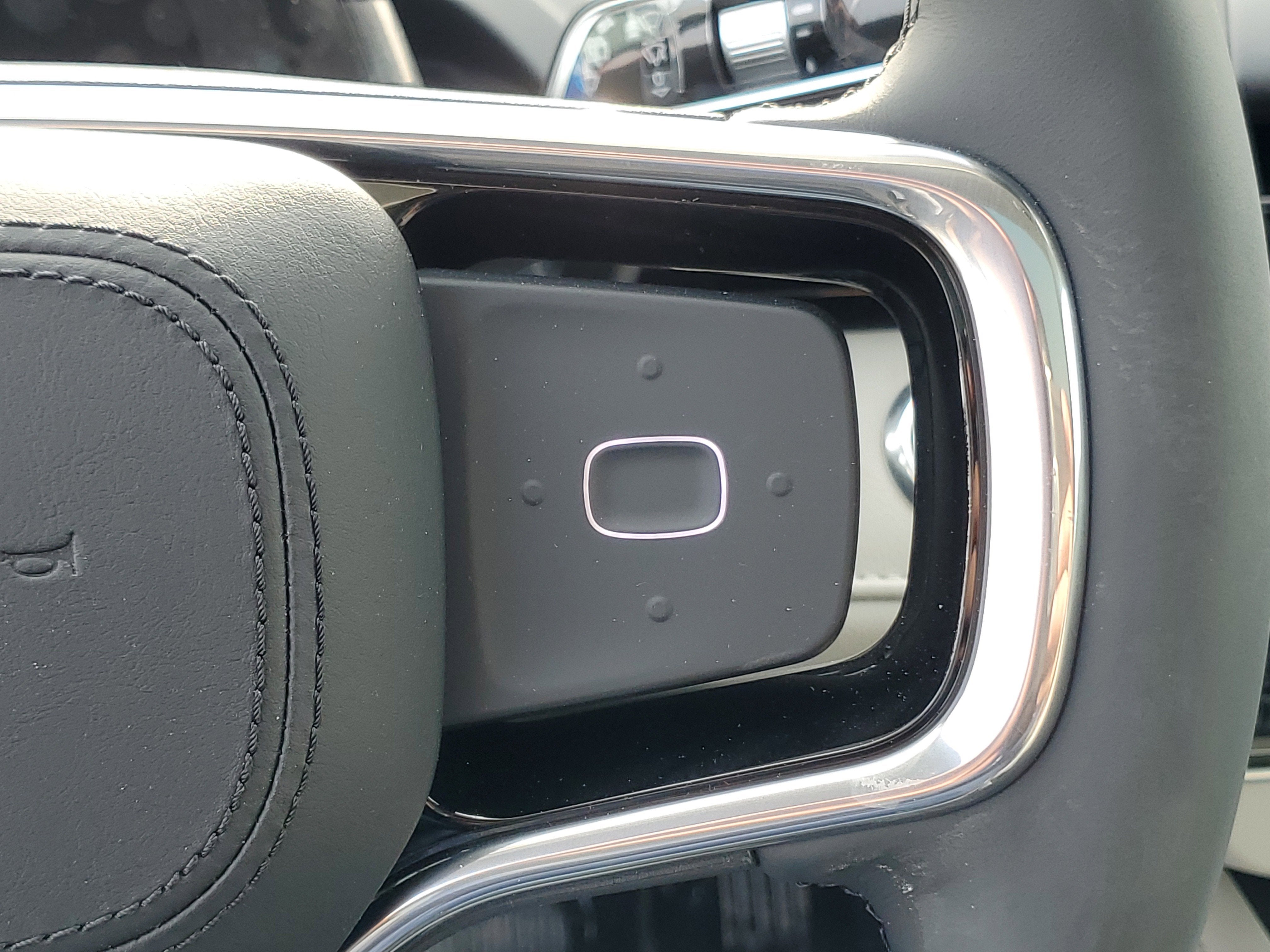 2026 Lincoln Nautilus Reserve Hybrid