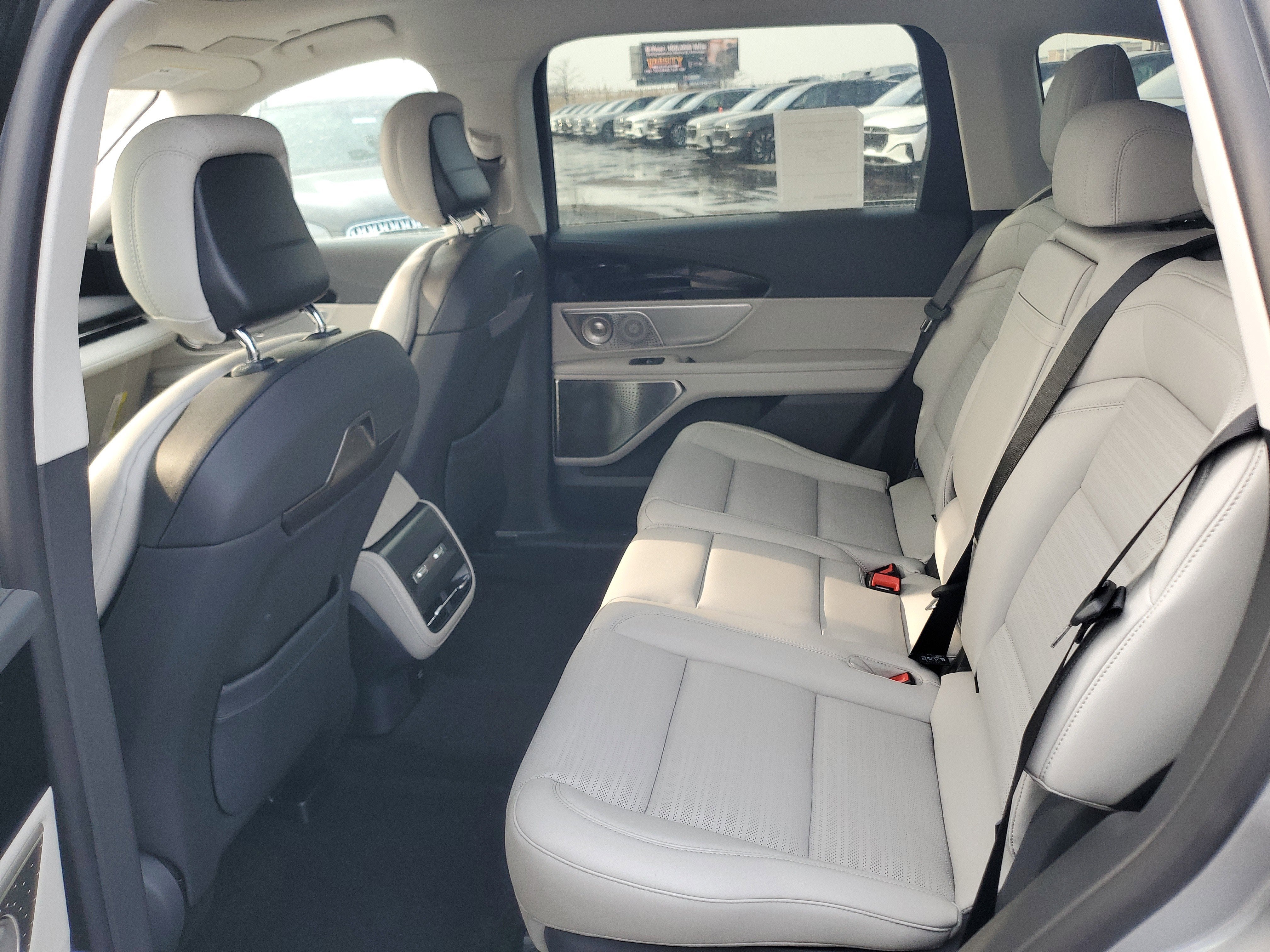 2026 Lincoln Nautilus Reserve Hybrid