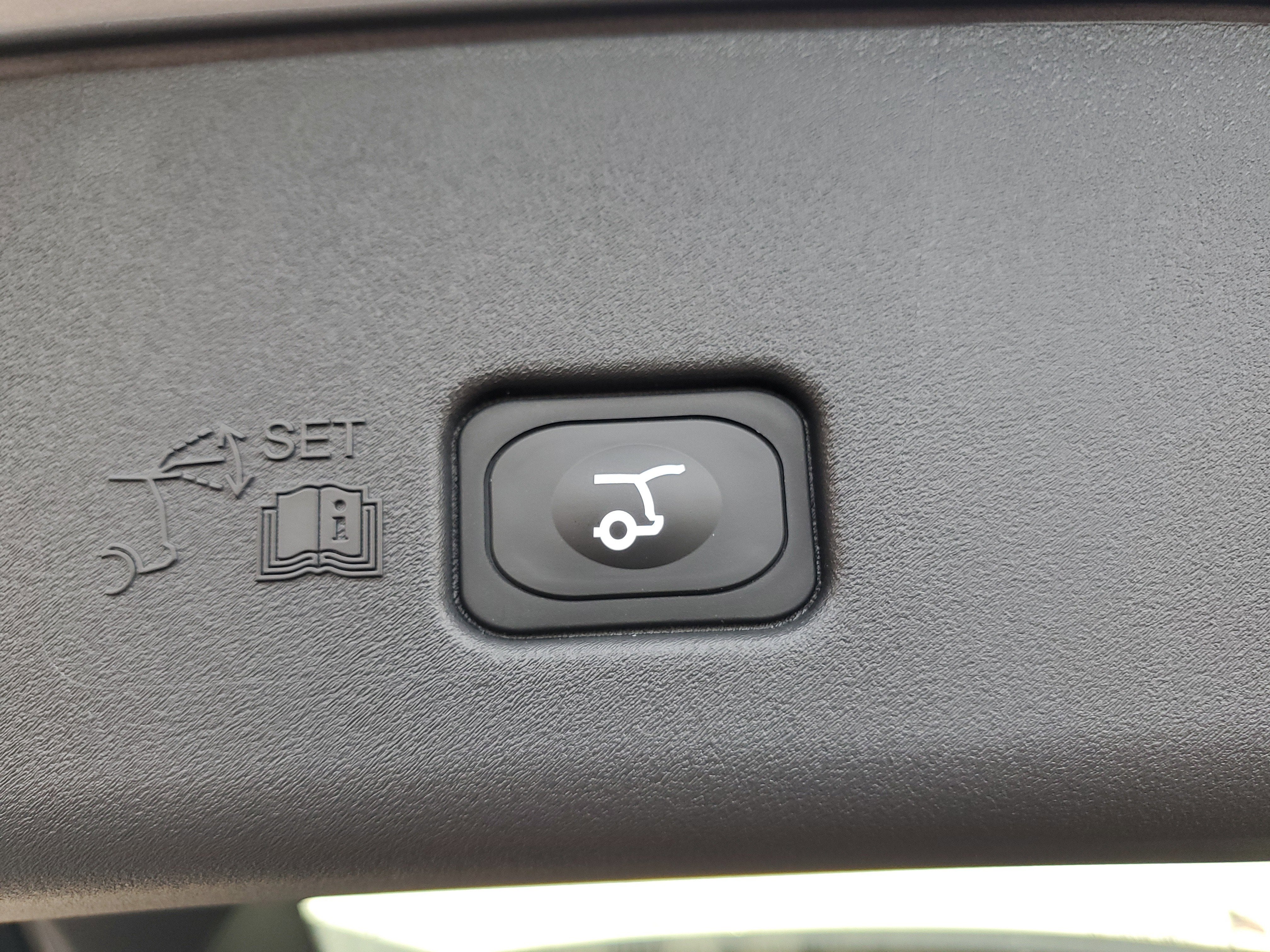 2026 Lincoln Nautilus Reserve Hybrid