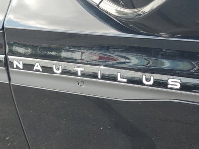 2026 Lincoln Nautilus Reserve Hybrid