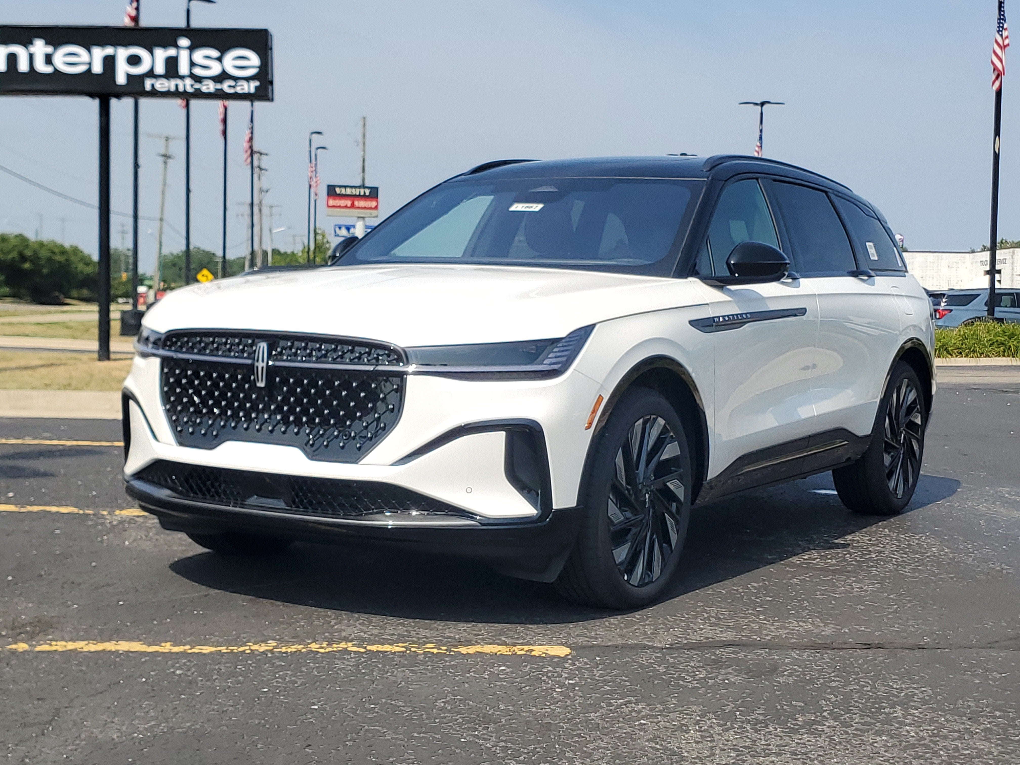 2026 Lincoln Nautilus Reserve Hybrid