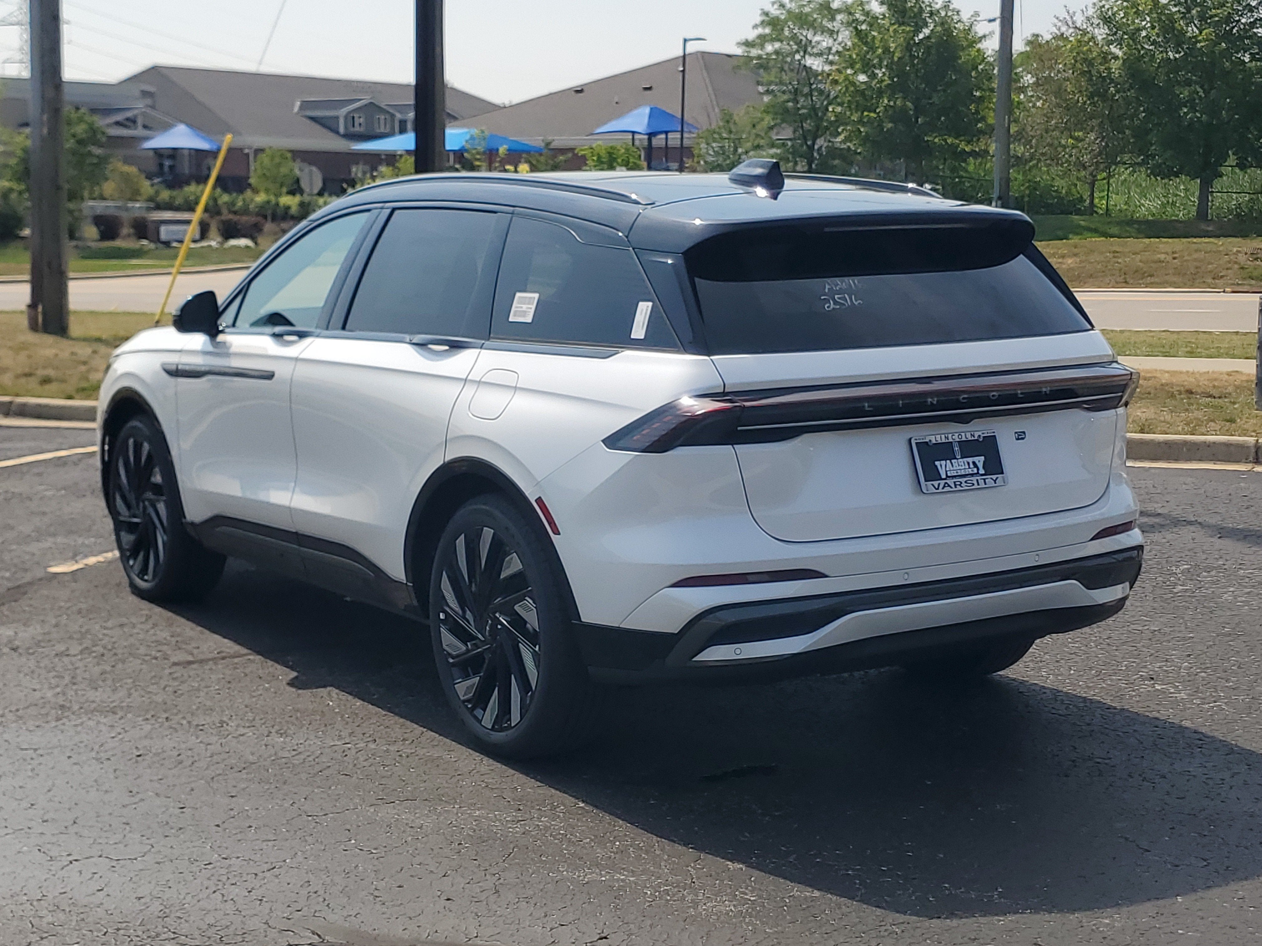 2026 Lincoln Nautilus Reserve Hybrid