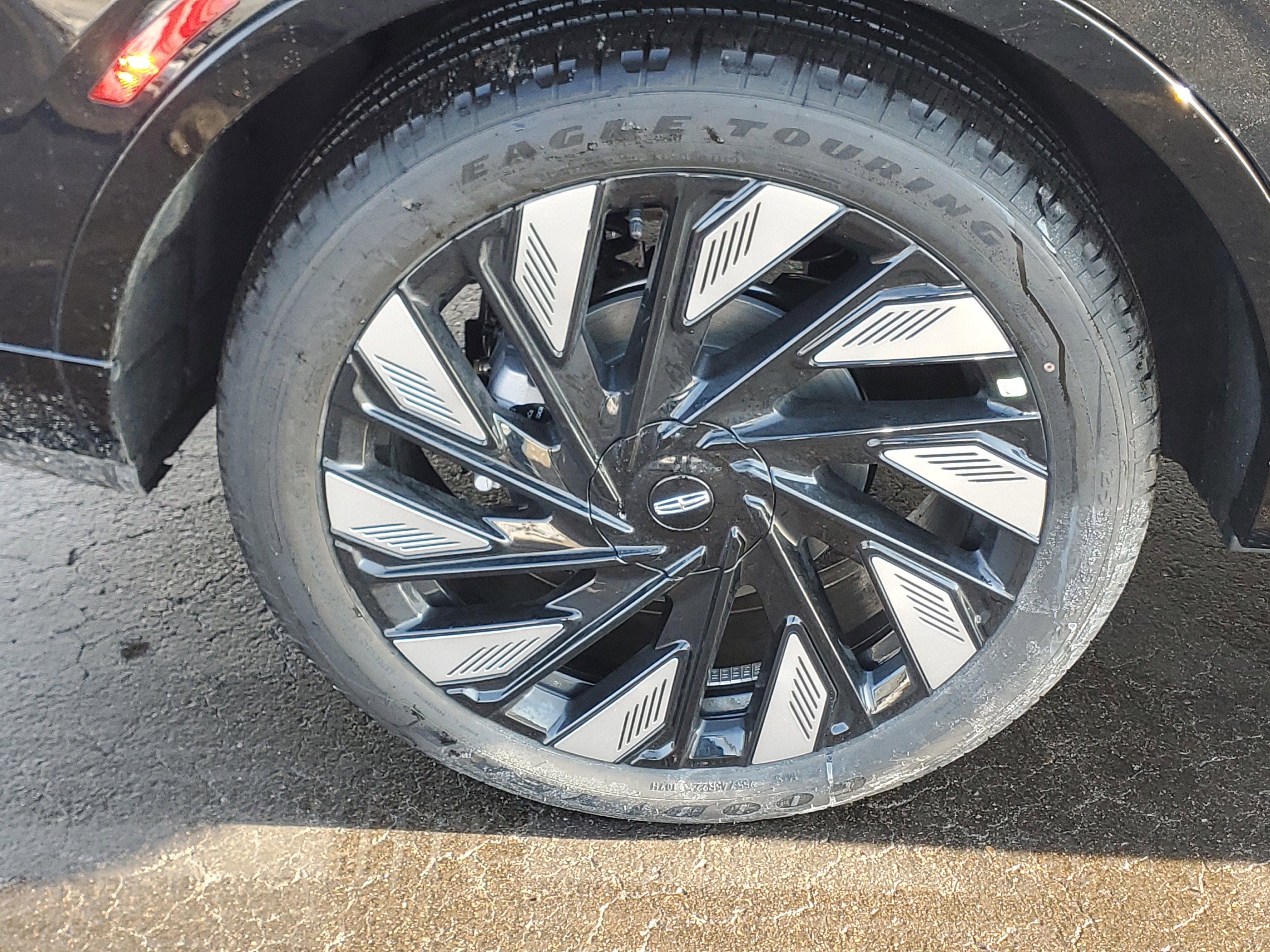 2026 Lincoln Nautilus Reserve Hybrid