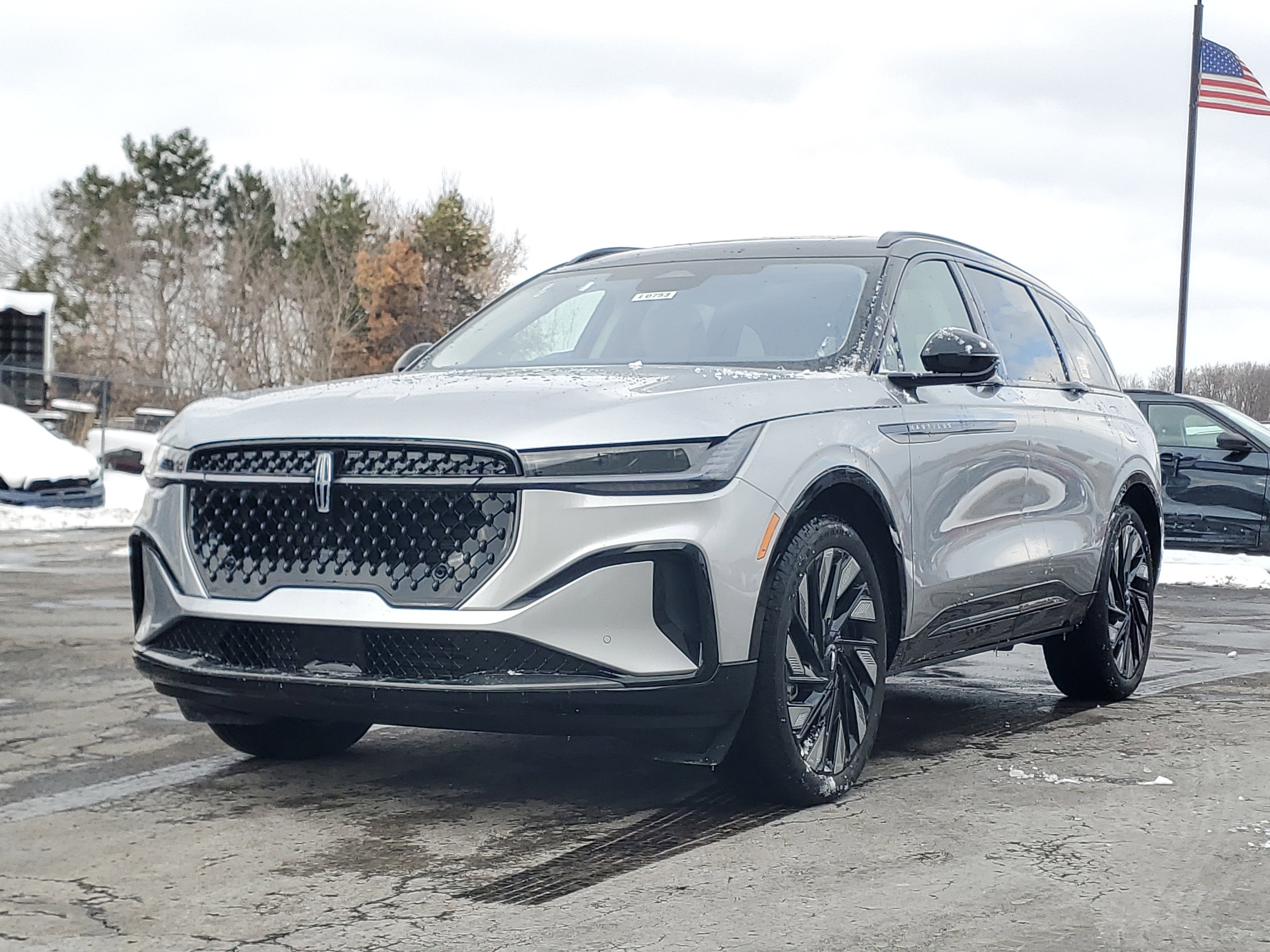 2026 Lincoln Nautilus Reserve Hybrid