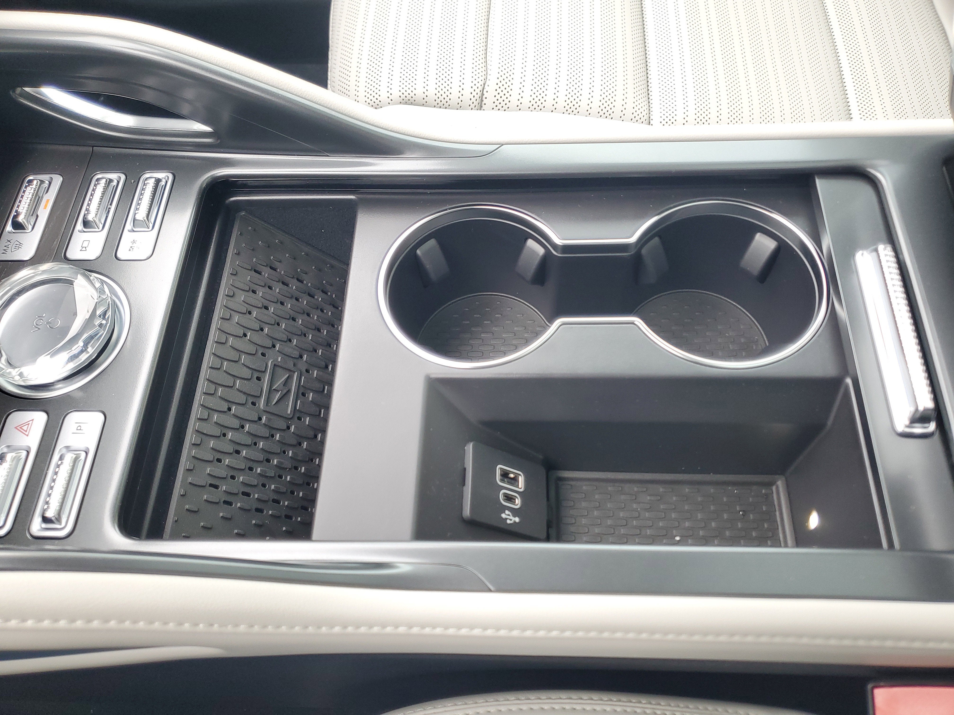 2026 Lincoln Nautilus Reserve Hybrid