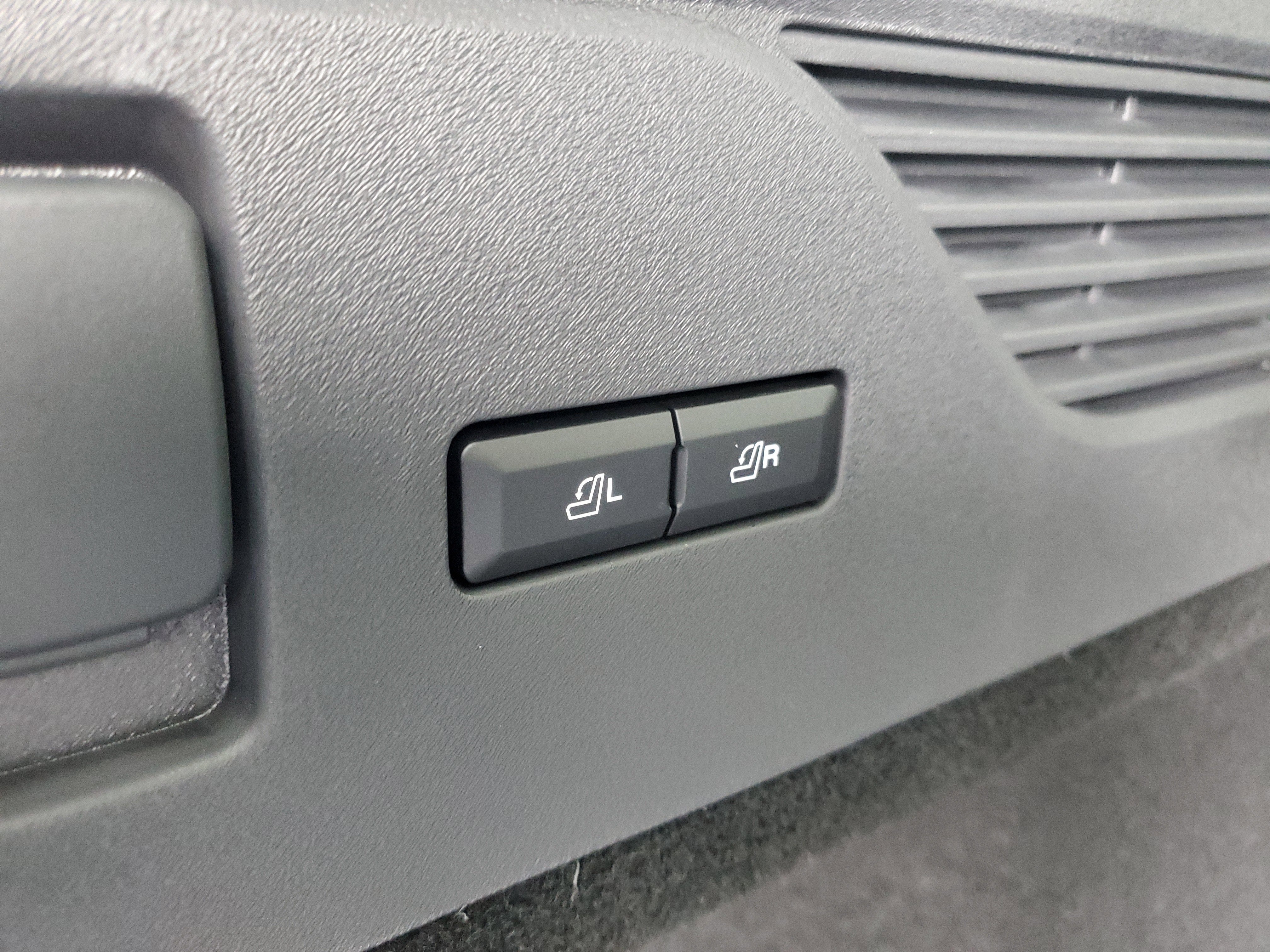 2026 Lincoln Nautilus Reserve Hybrid