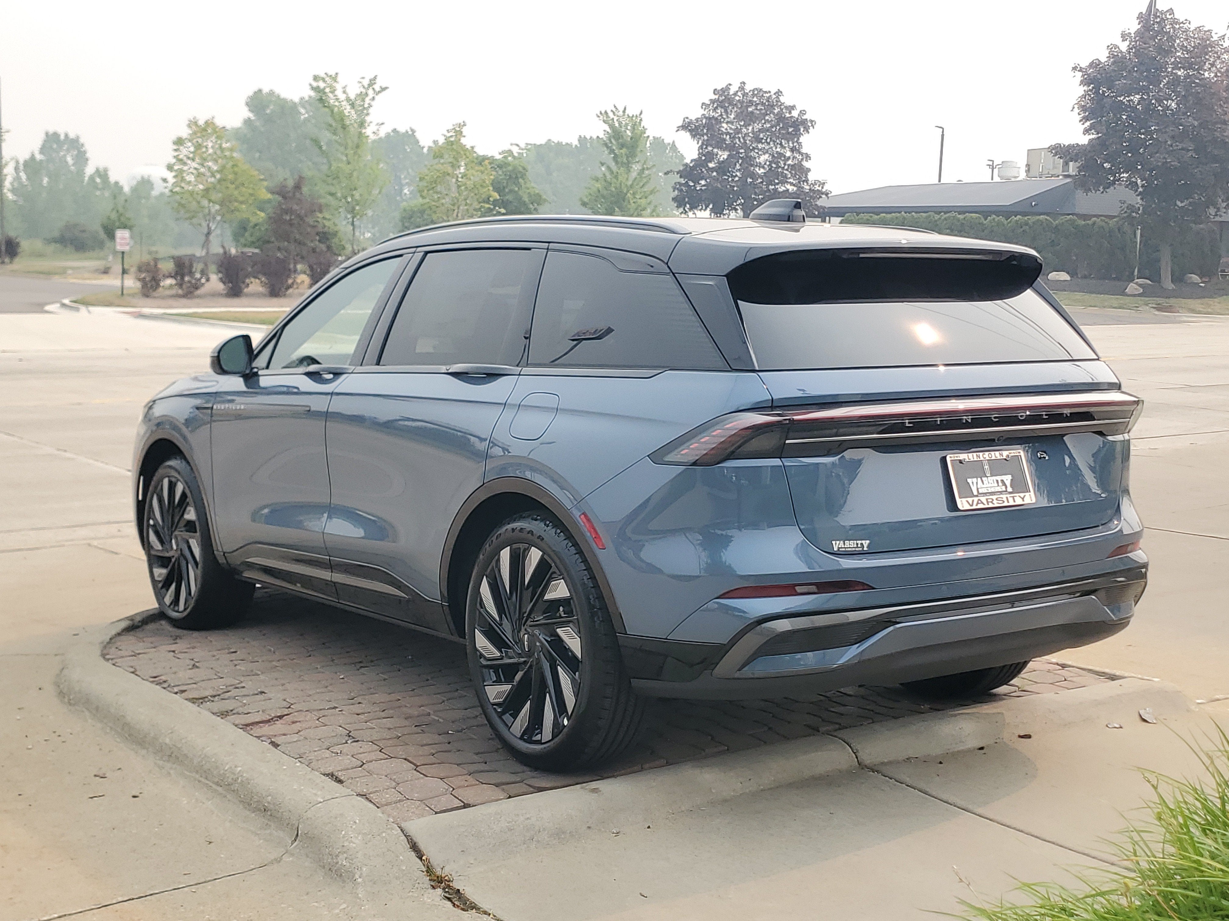 2026 Lincoln Nautilus Reserve Hybrid