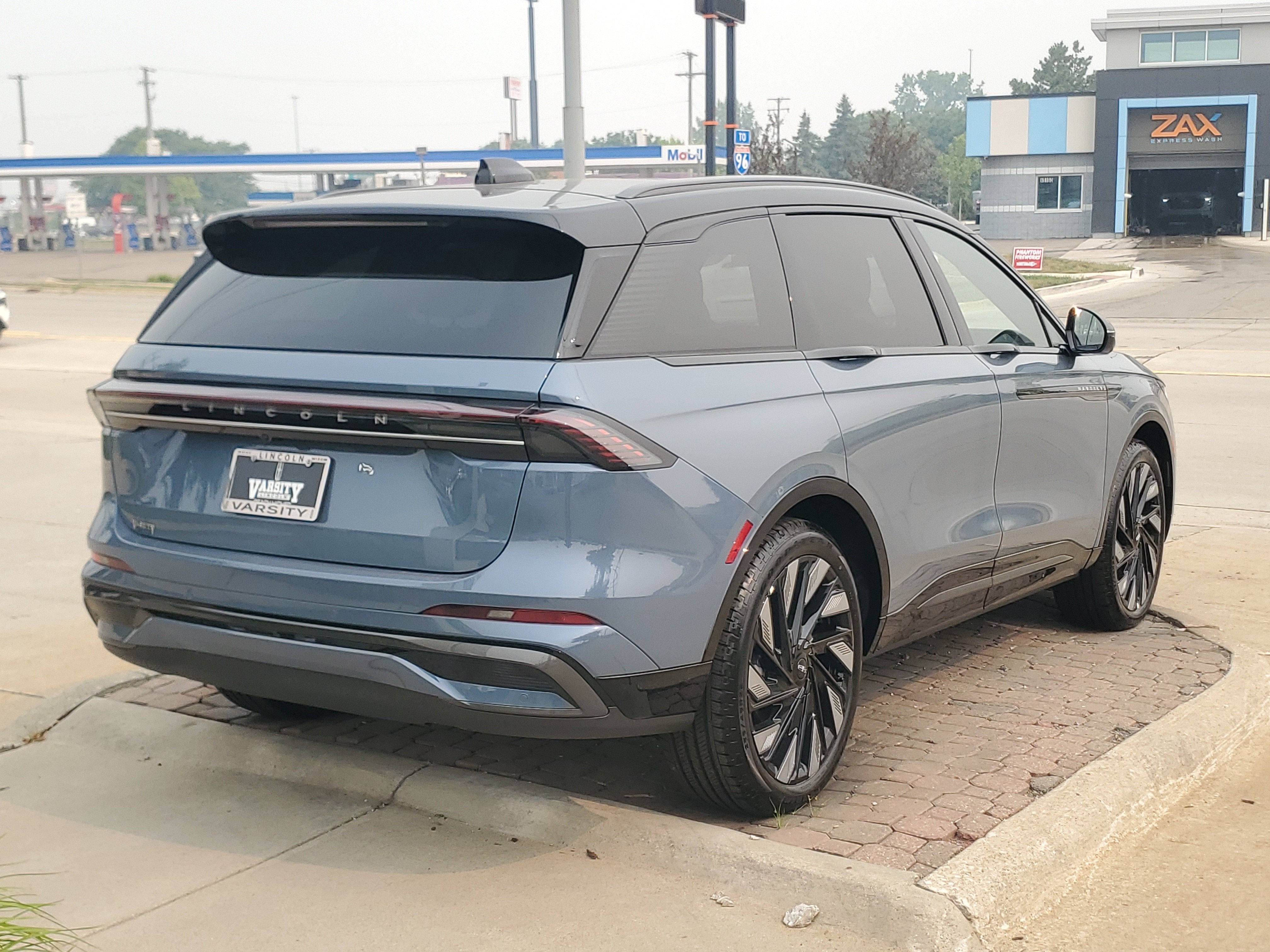 2026 Lincoln Nautilus Reserve Hybrid
