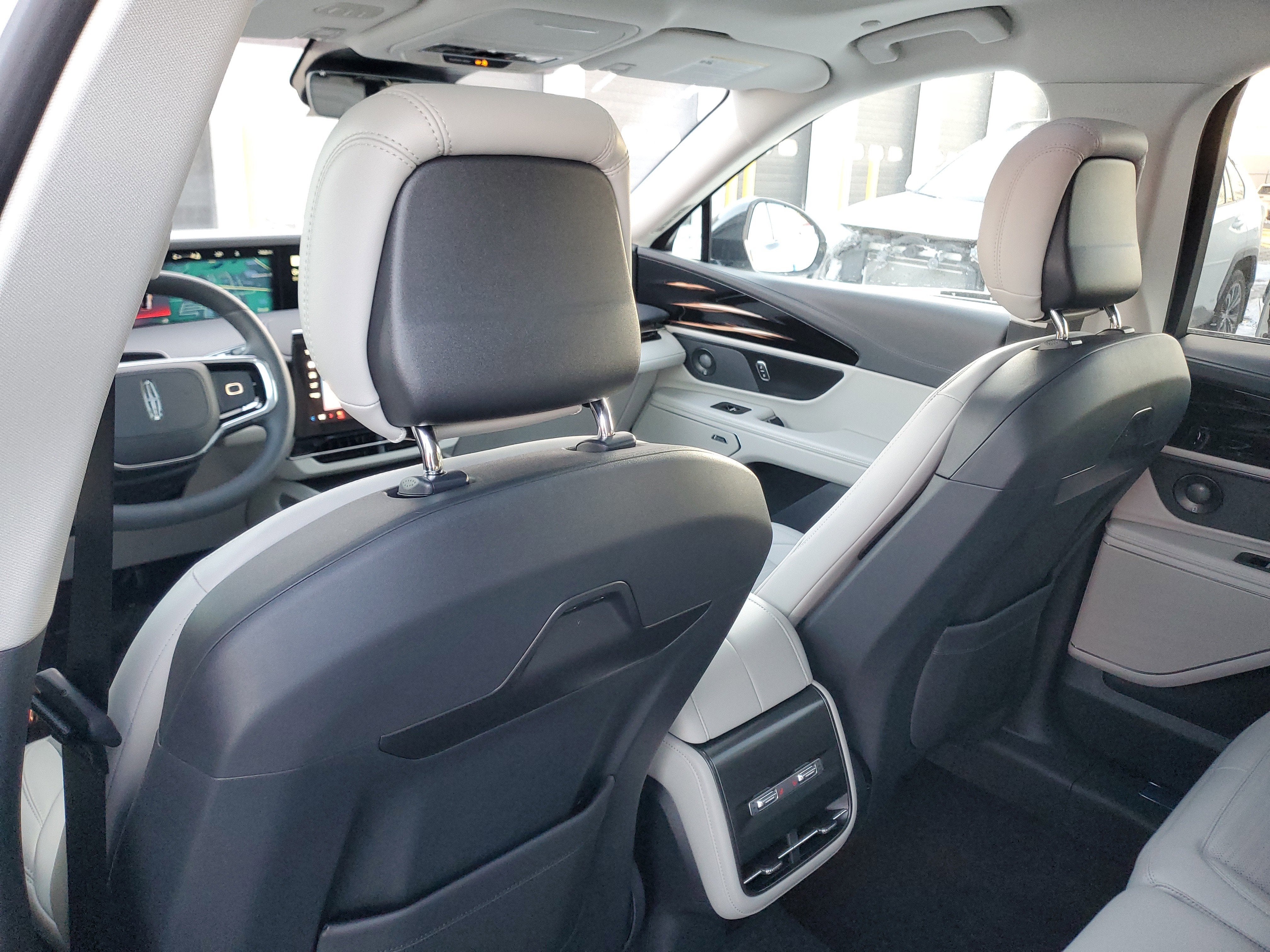 2026 Lincoln Nautilus Reserve Hybrid