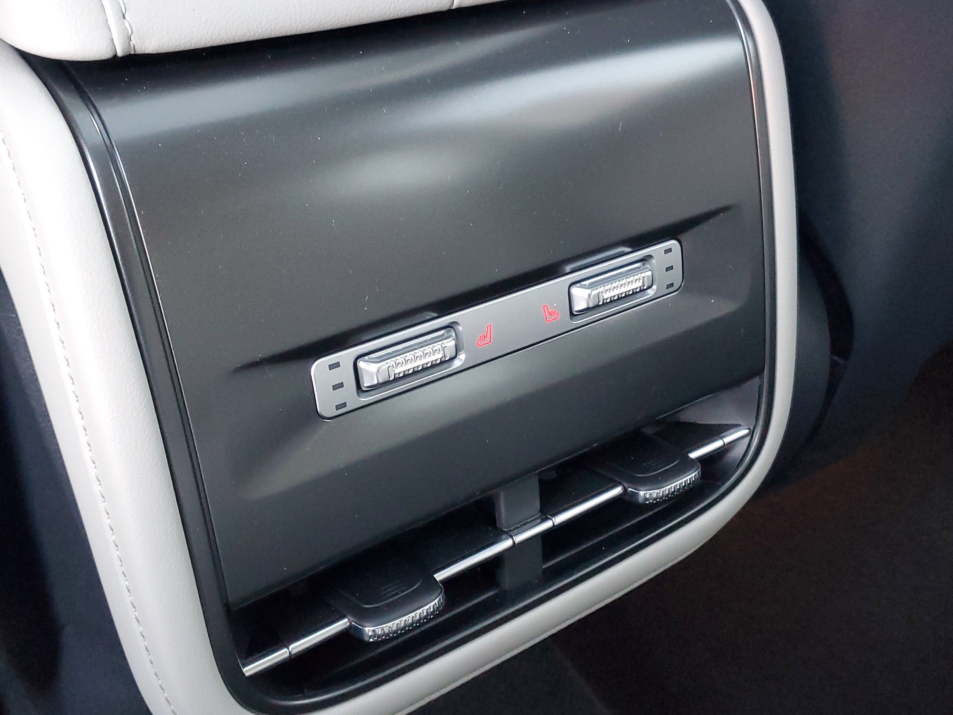 2026 Lincoln Nautilus Reserve Hybrid