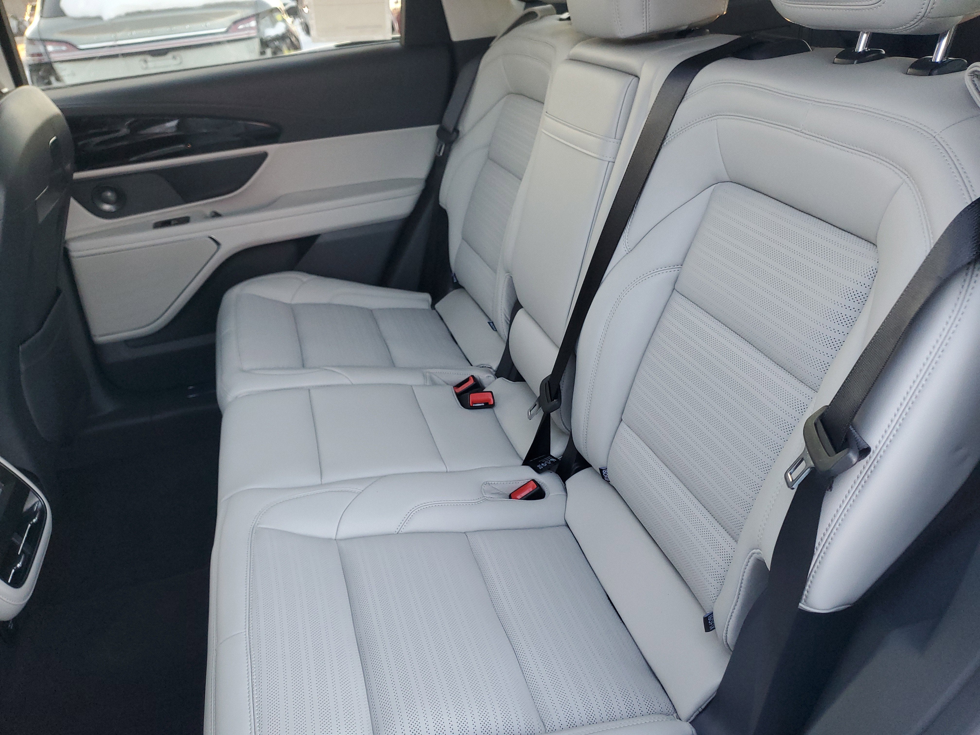 2026 Lincoln Nautilus Reserve Hybrid