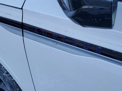 2026 Lincoln Nautilus Reserve Hybrid