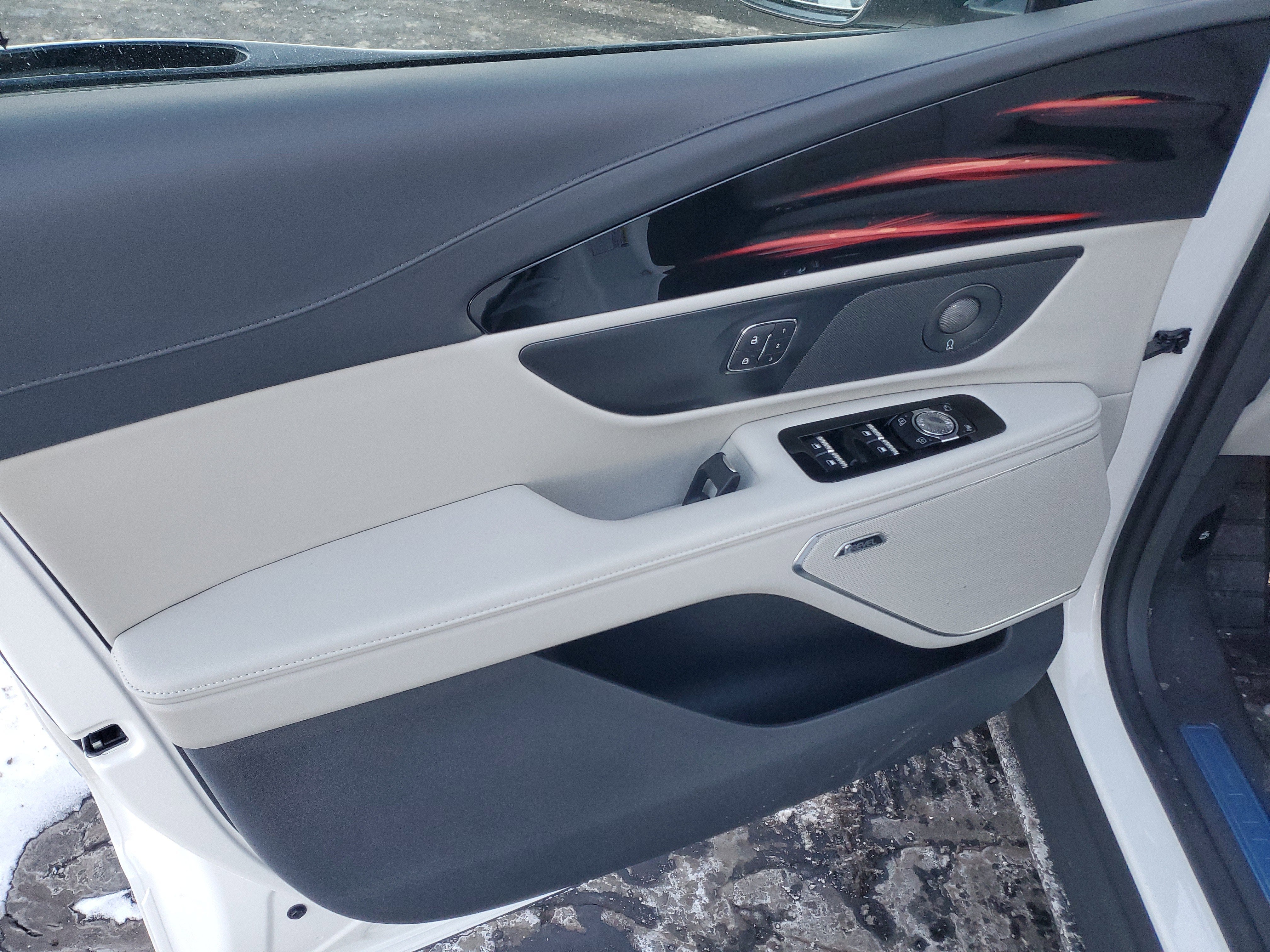 2026 Lincoln Nautilus Reserve Hybrid