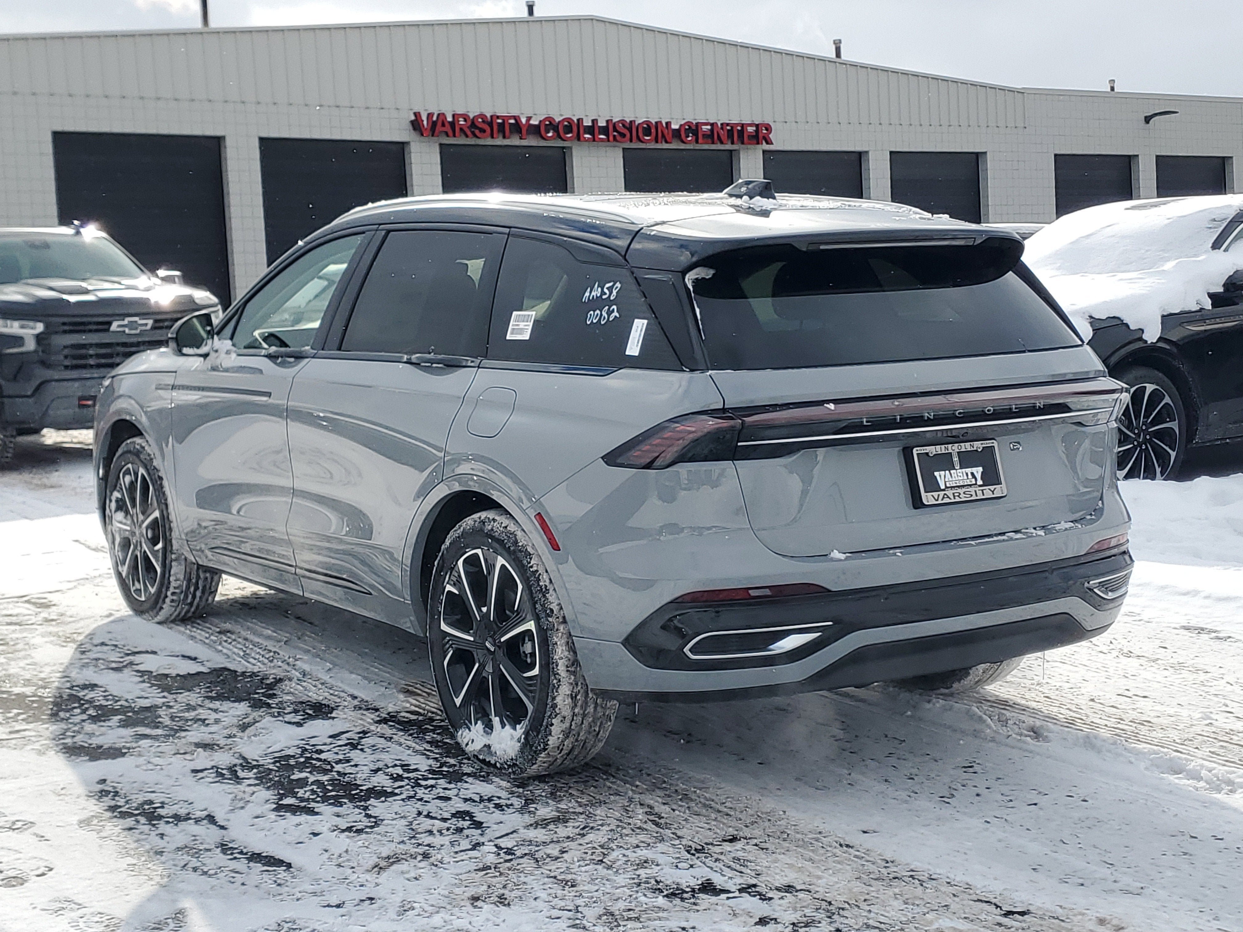 2026 Lincoln Nautilus Reserve Hybrid