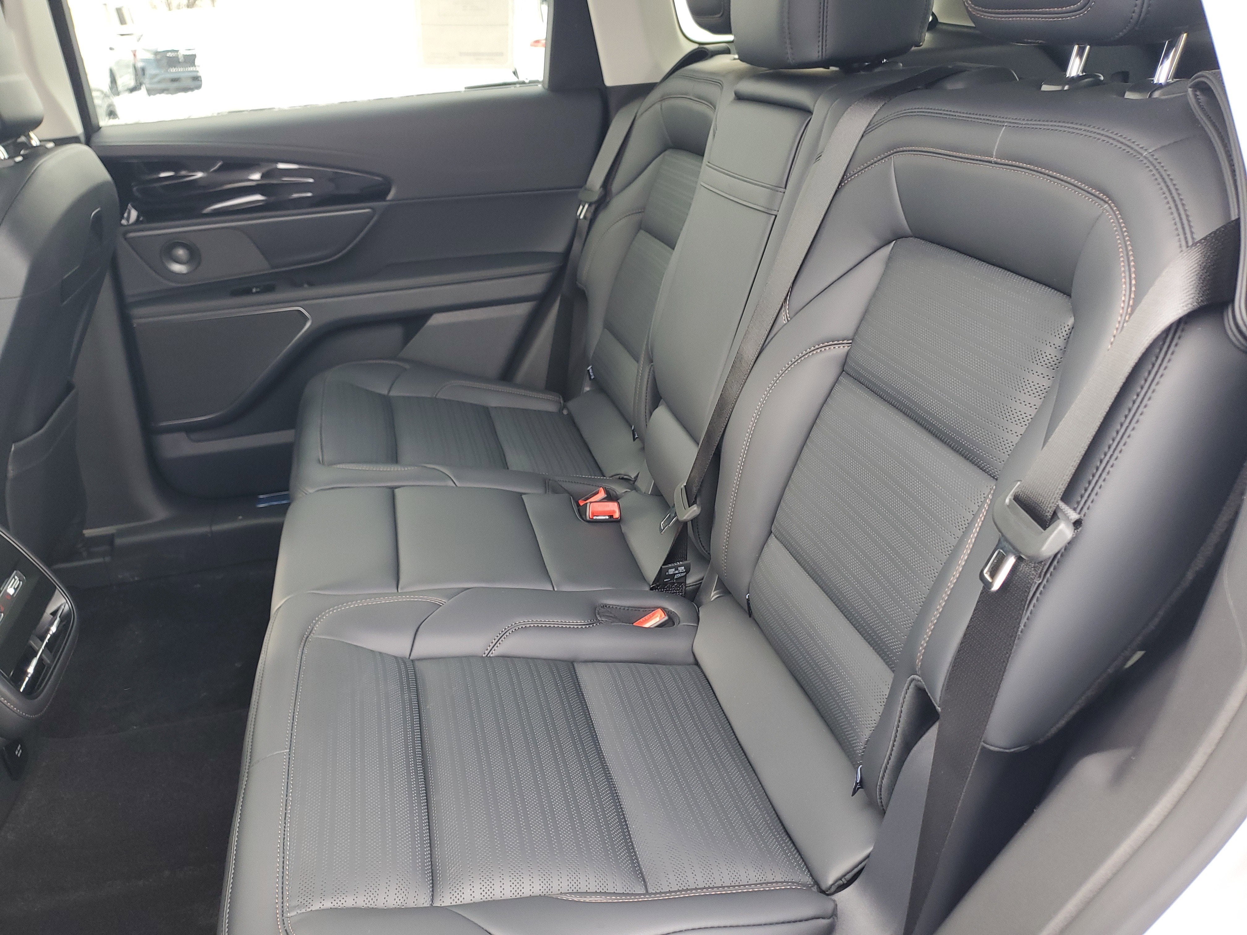 2026 Lincoln Nautilus Reserve Hybrid