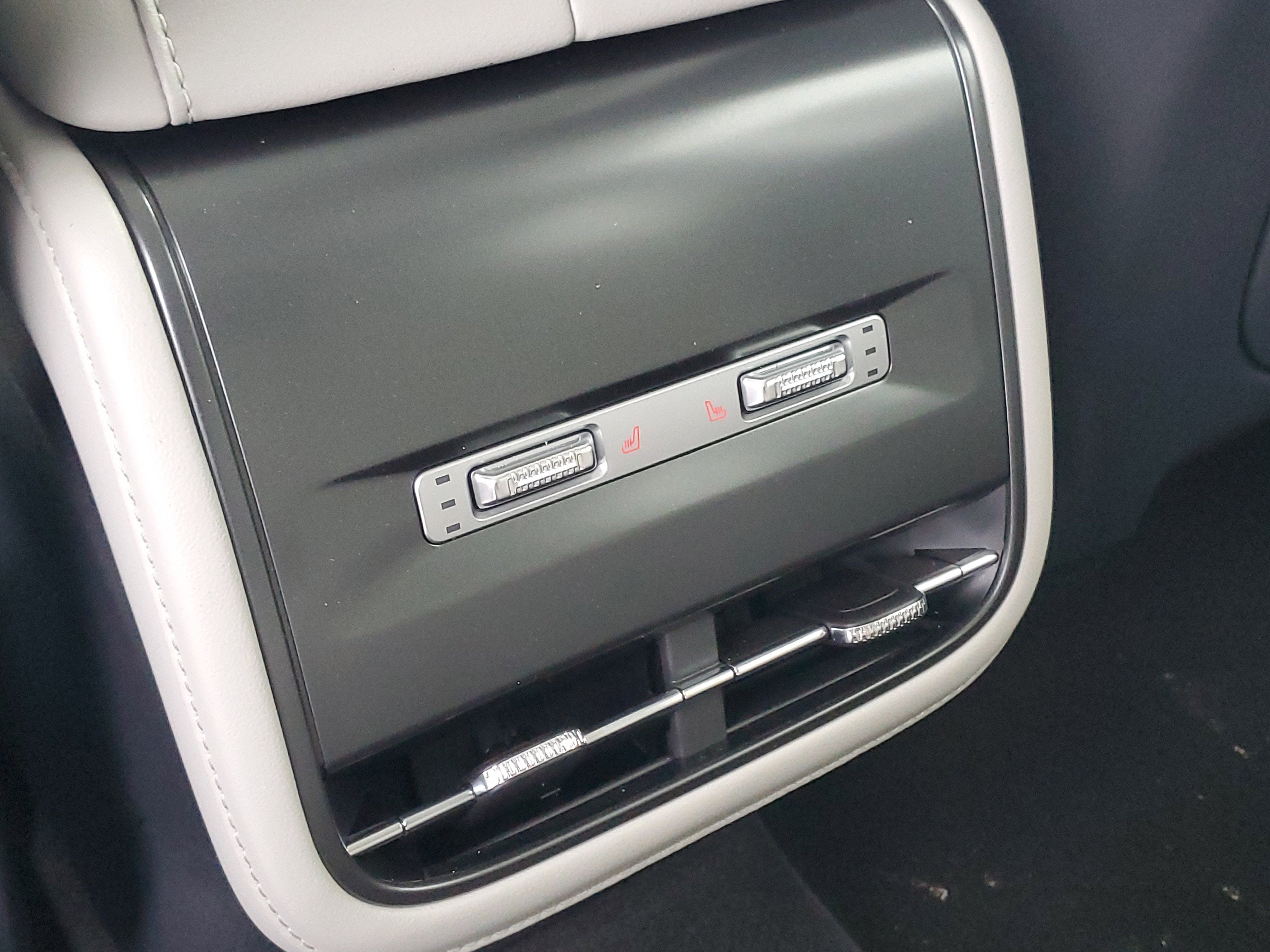 2026 Lincoln Nautilus Reserve Hybrid