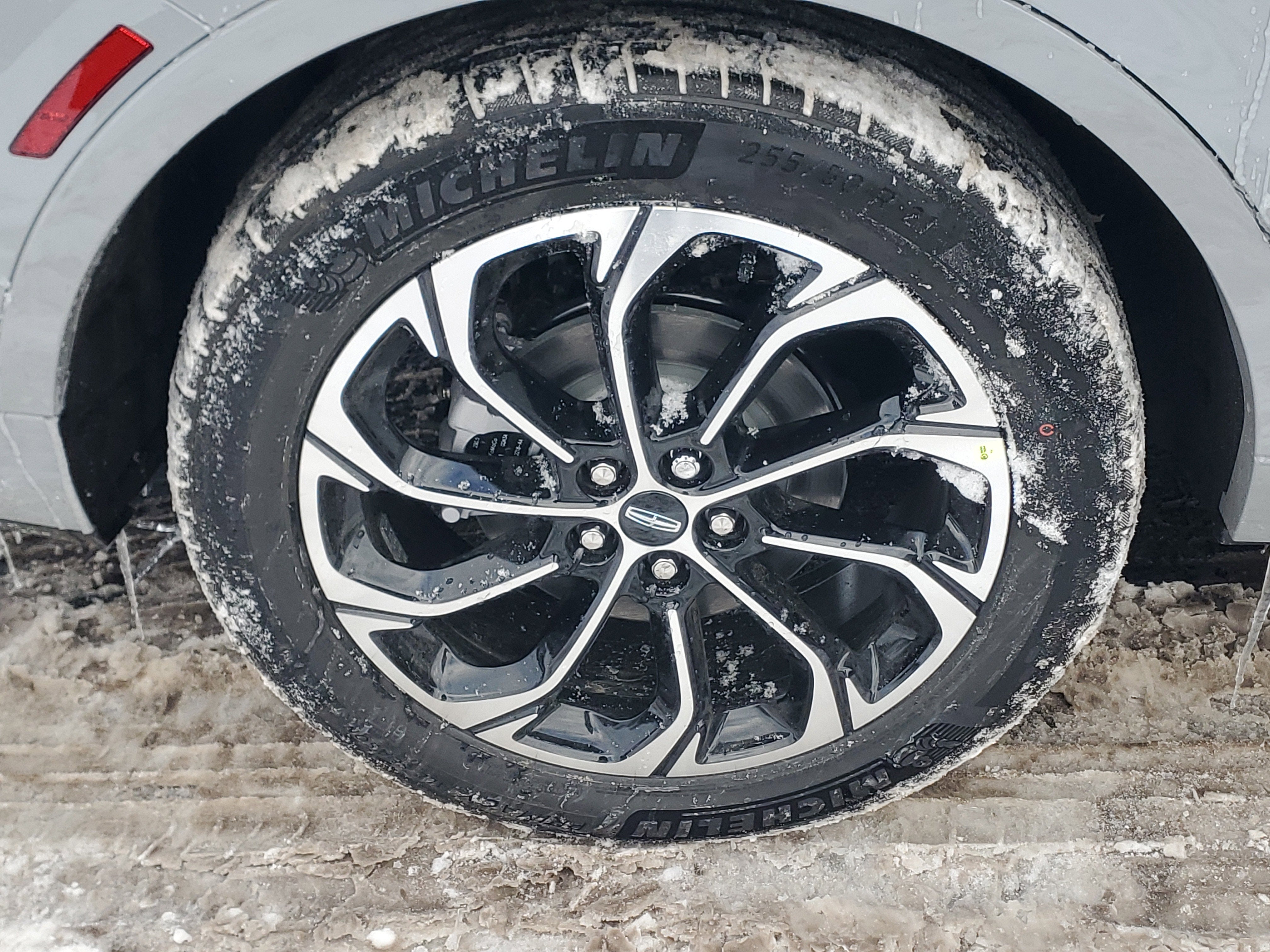 2026 Lincoln Nautilus Reserve Hybrid