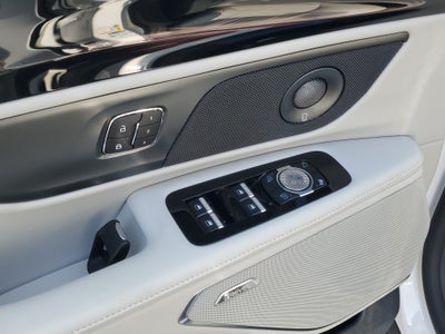 2026 Lincoln Nautilus Reserve Hybrid